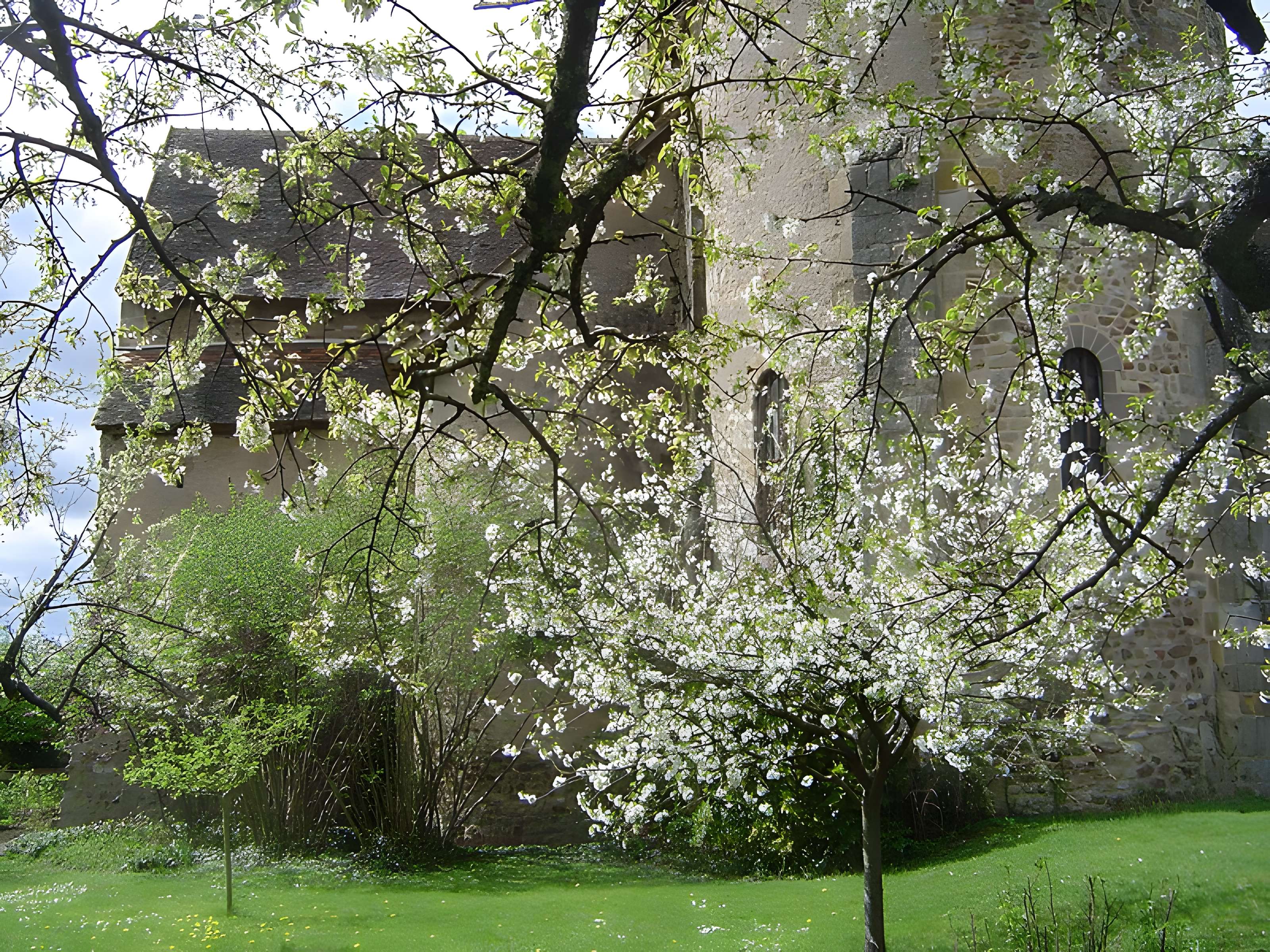 Église Saint-Nazaire de Bourbon-Lancy