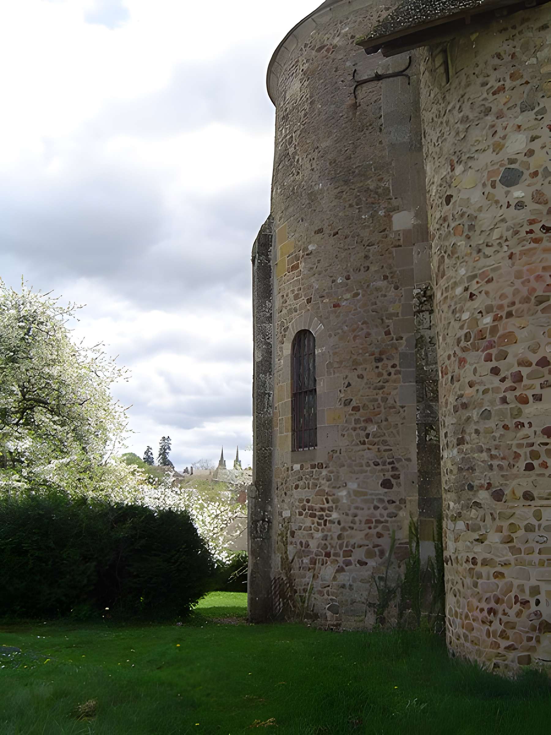 Église Saint-Nazaire de Bourbon-Lancy