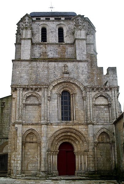 Photo de Église Saint-Nazaire de Corme-Royal
