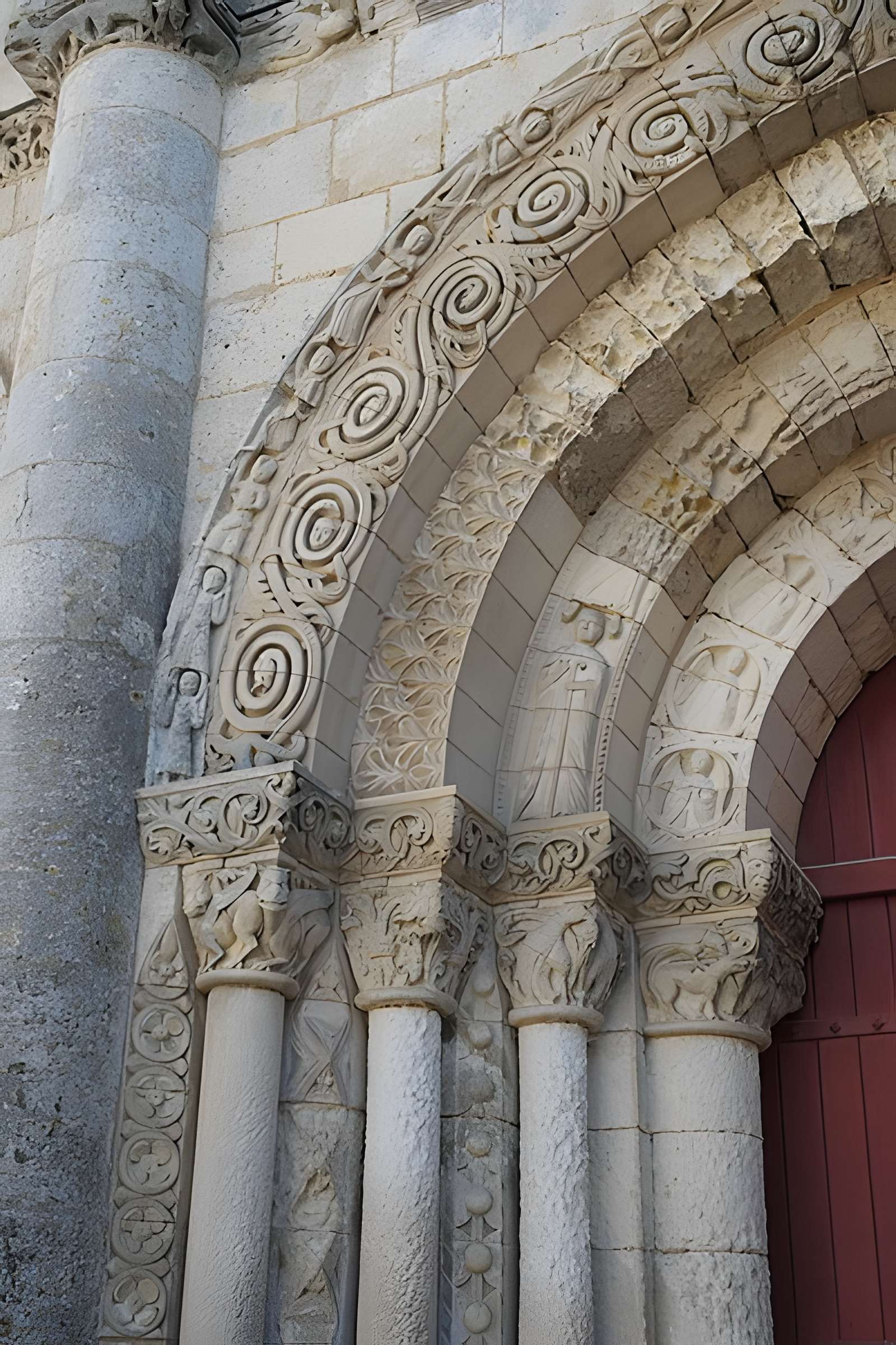 Église Saint-Nazaire de Corme-Royal