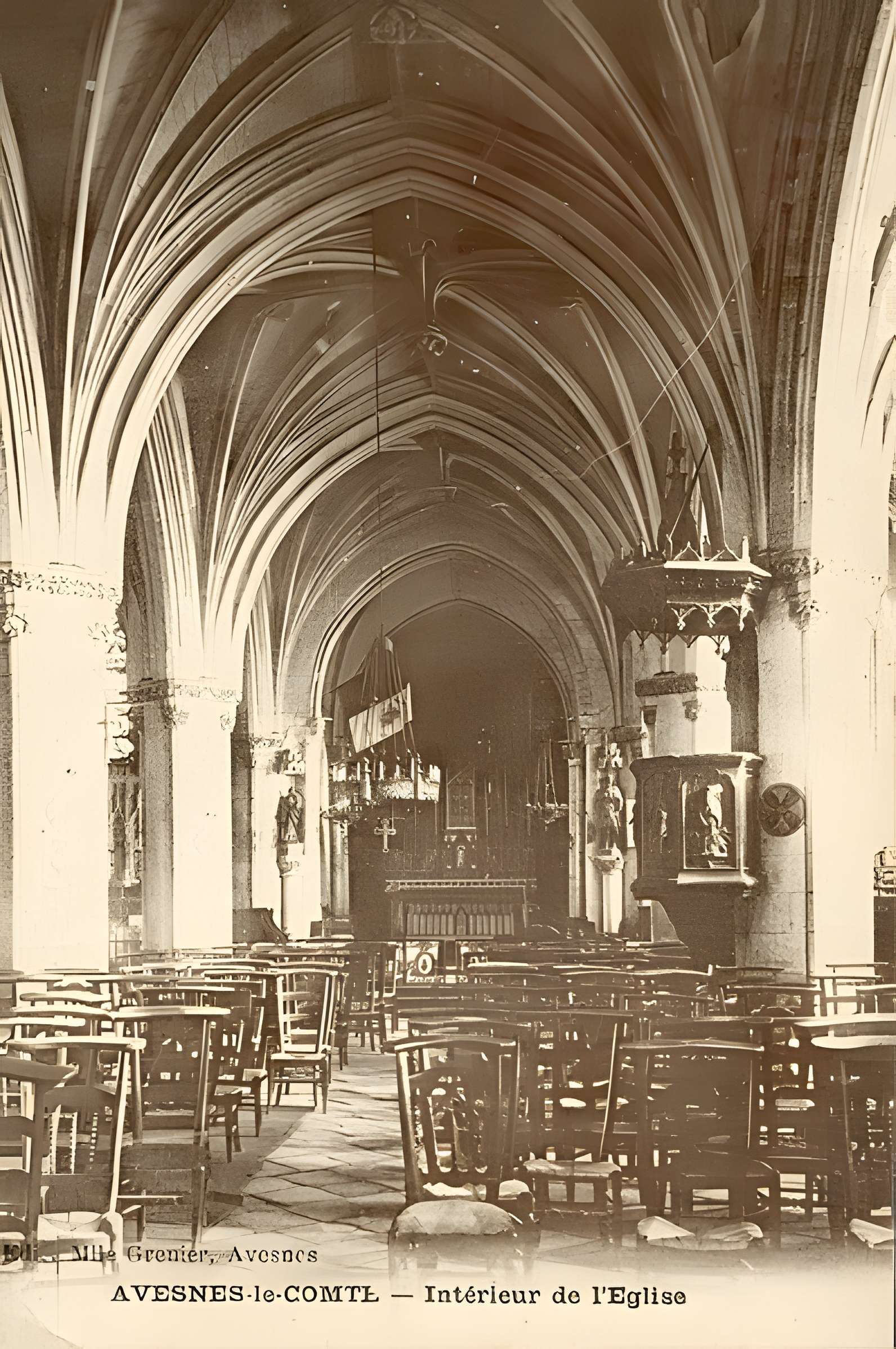 Église Saint-Nicolas d'Avesnes-le-Comte