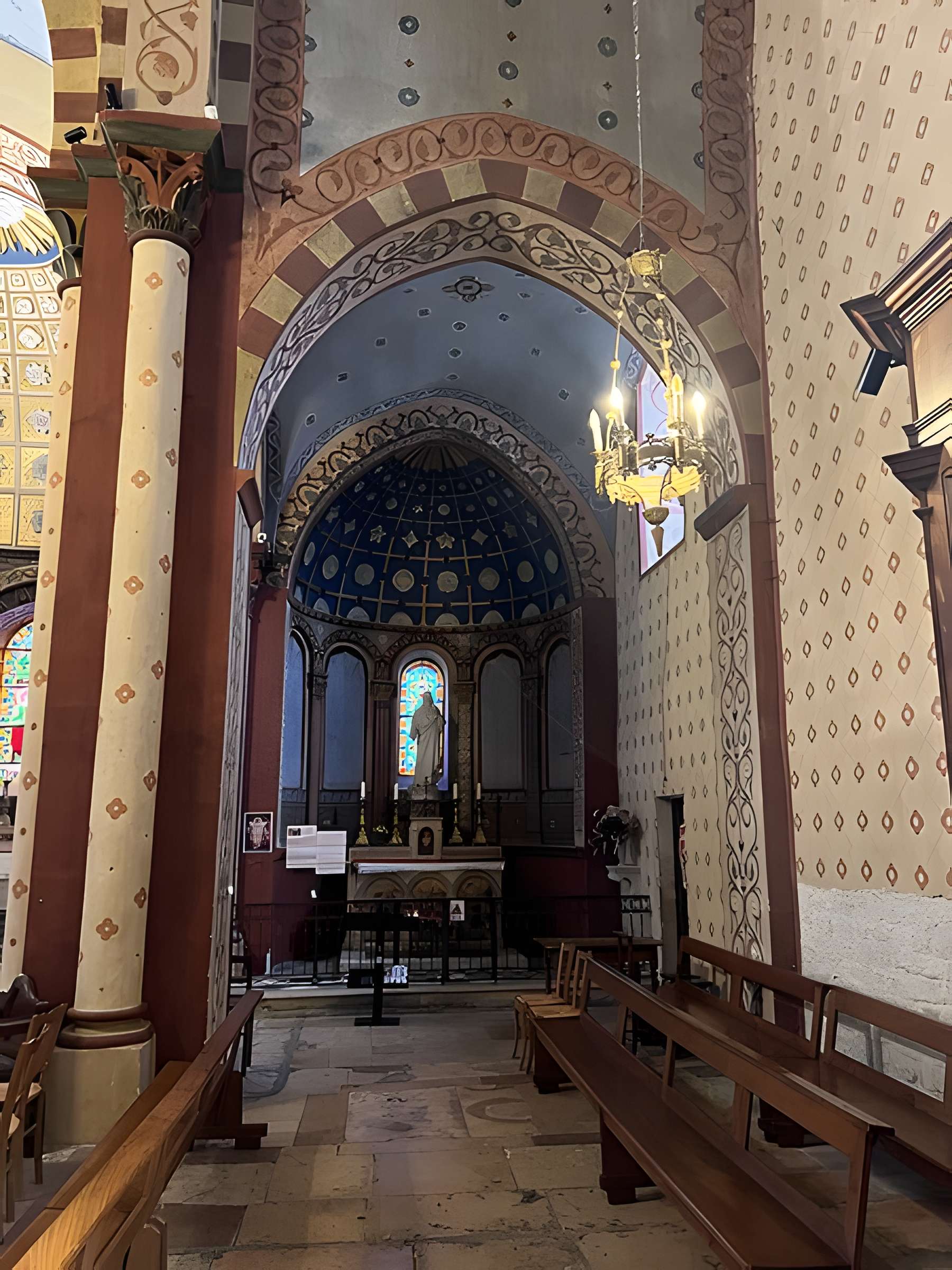 Église Saint-Nicolas de Beaujeu