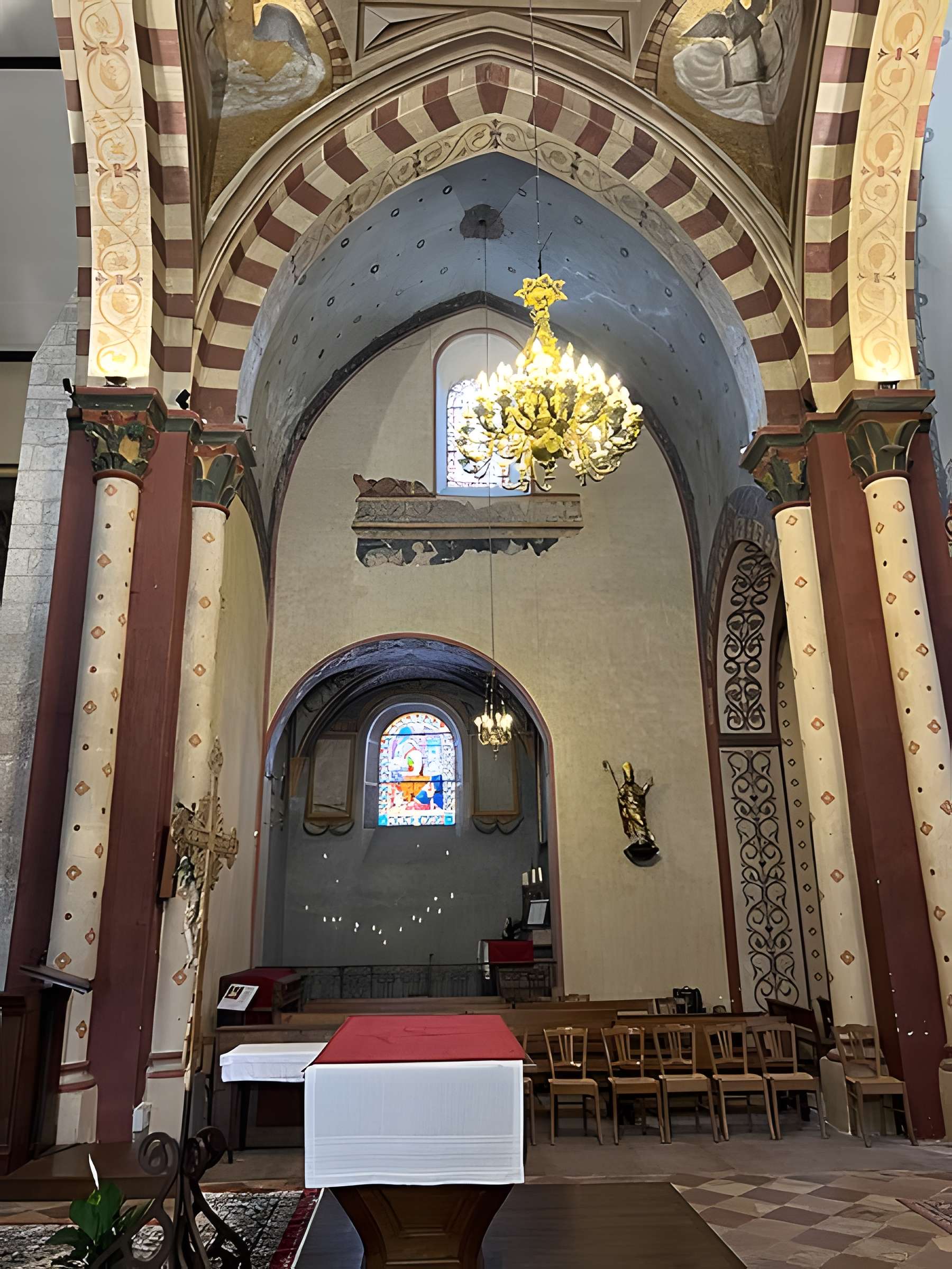 Église Saint-Nicolas de Beaujeu