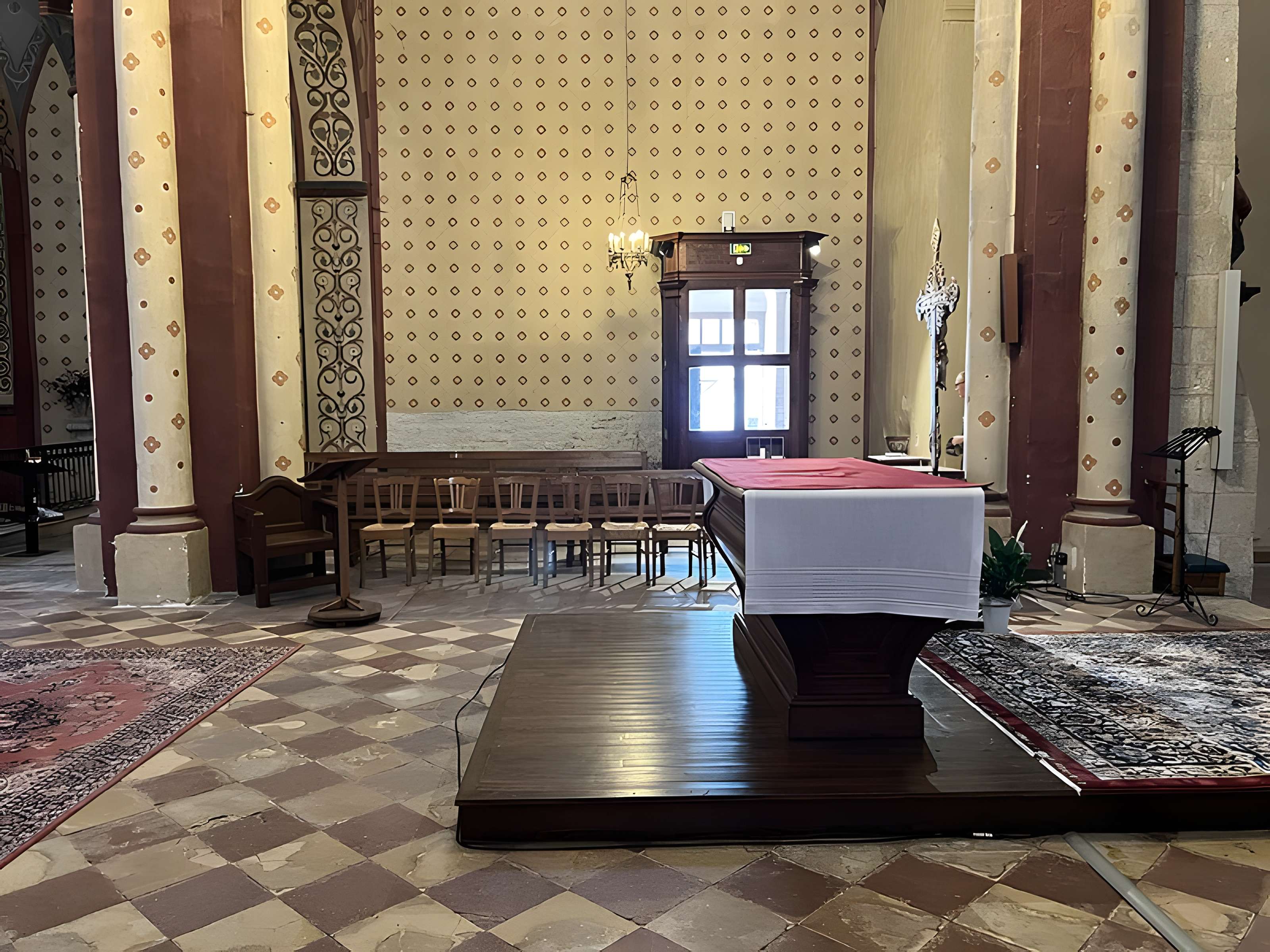 Église Saint-Nicolas de Beaujeu