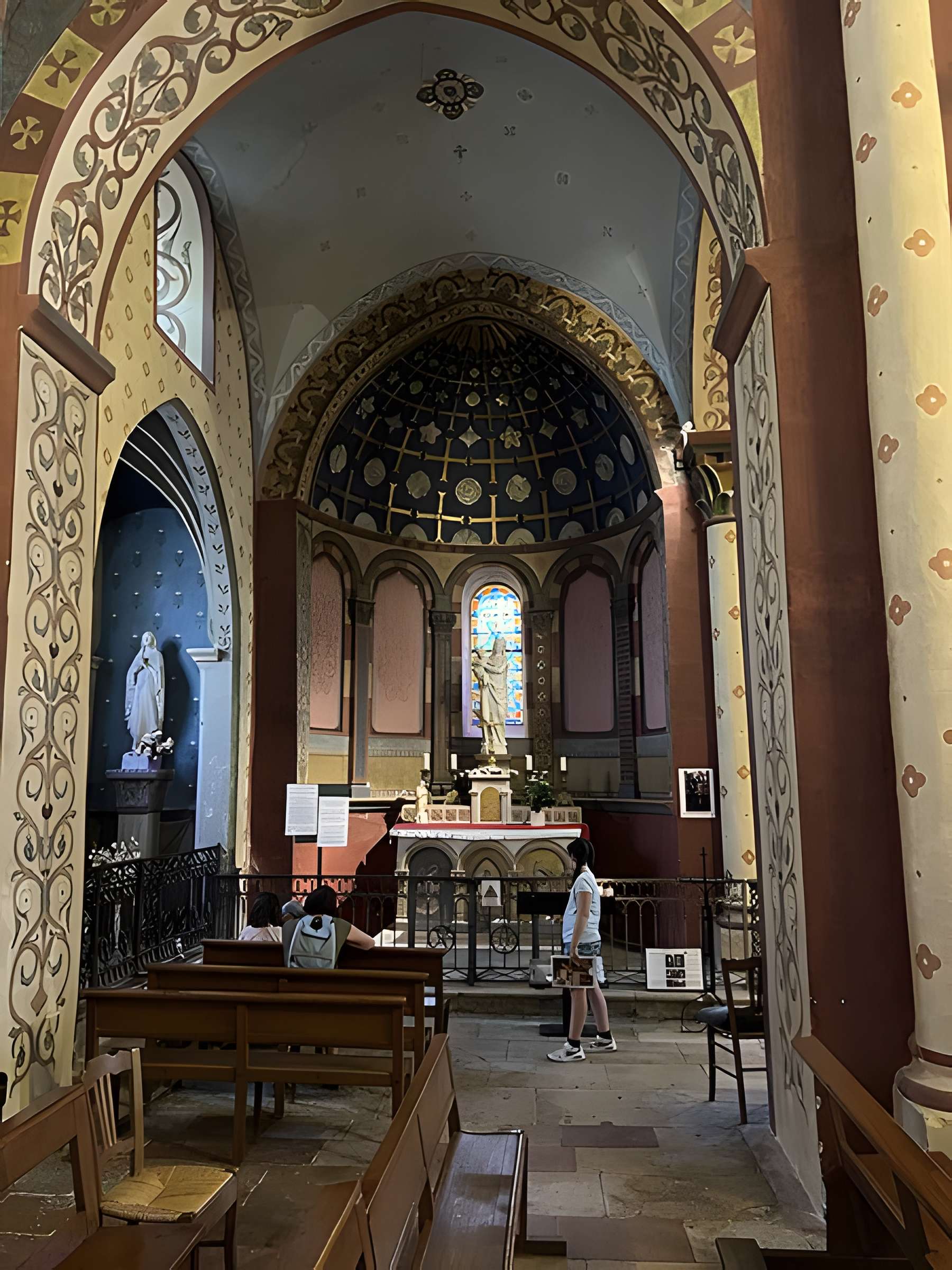 Église Saint-Nicolas de Beaujeu