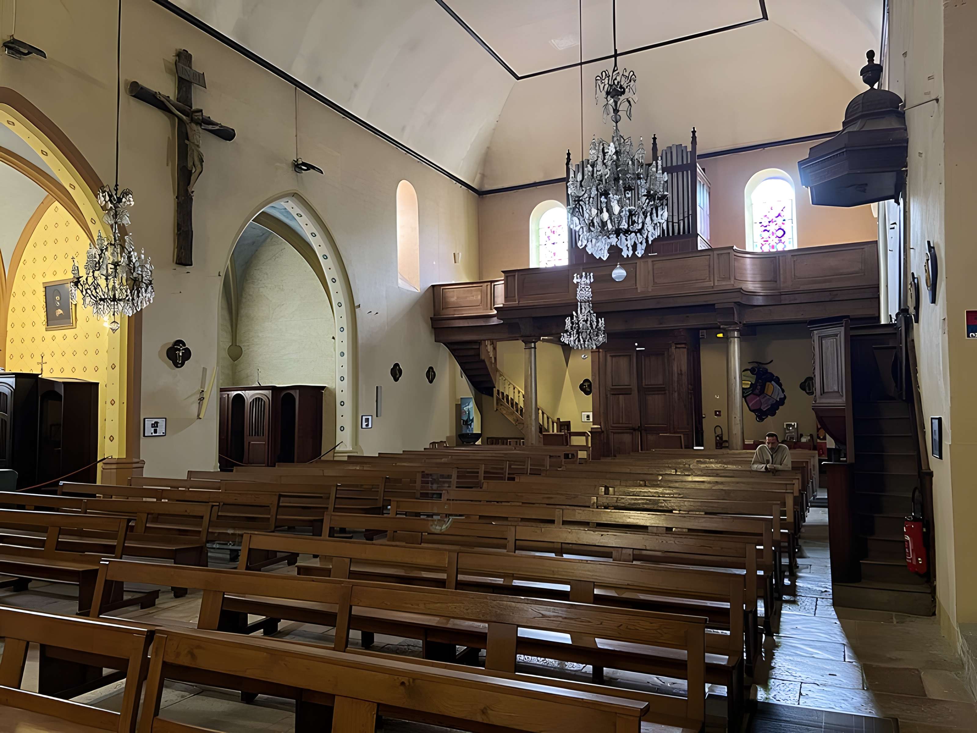 Église Saint-Nicolas de Beaujeu