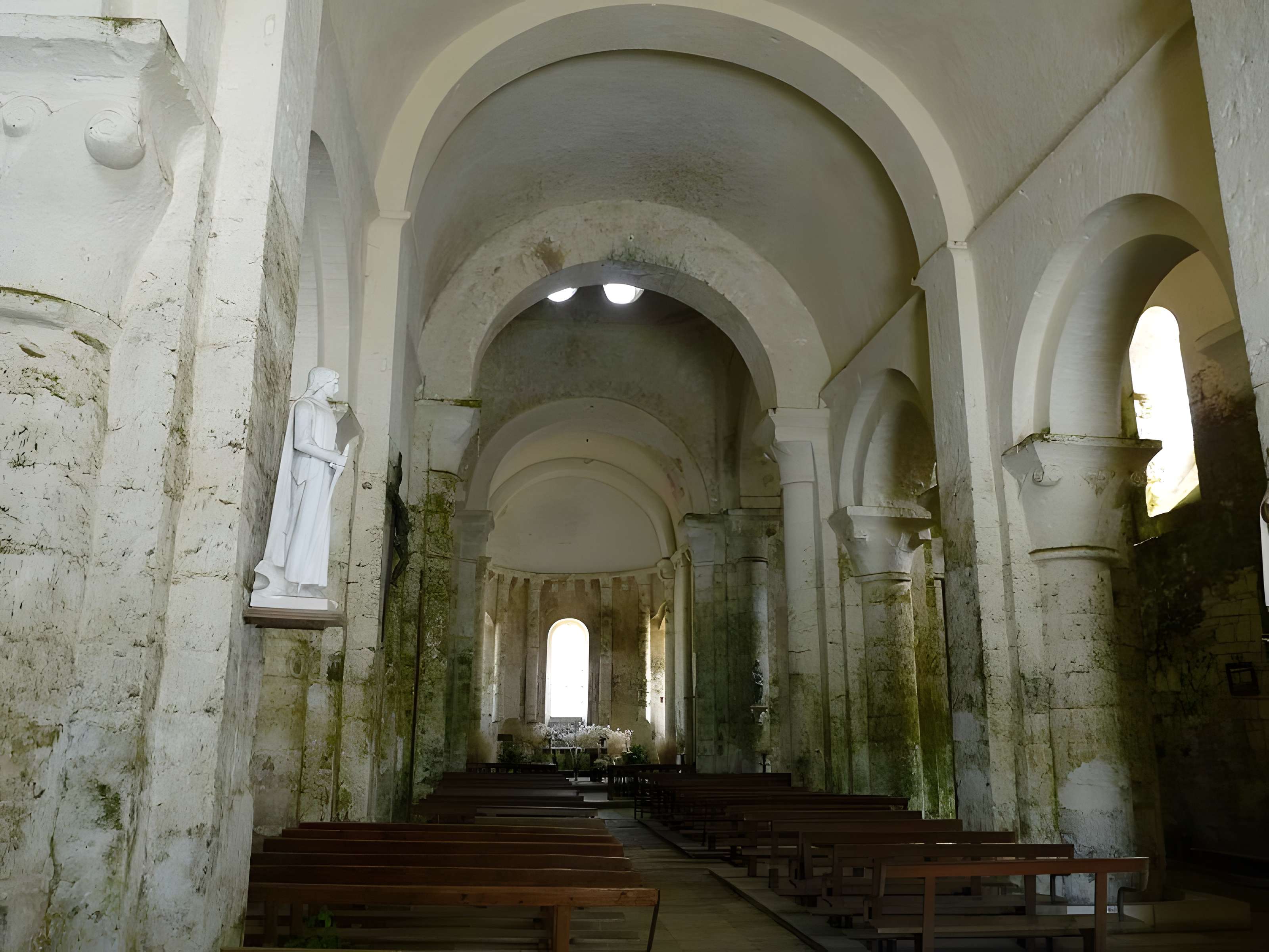 Église Saint-Nicolas de Cellefrouin