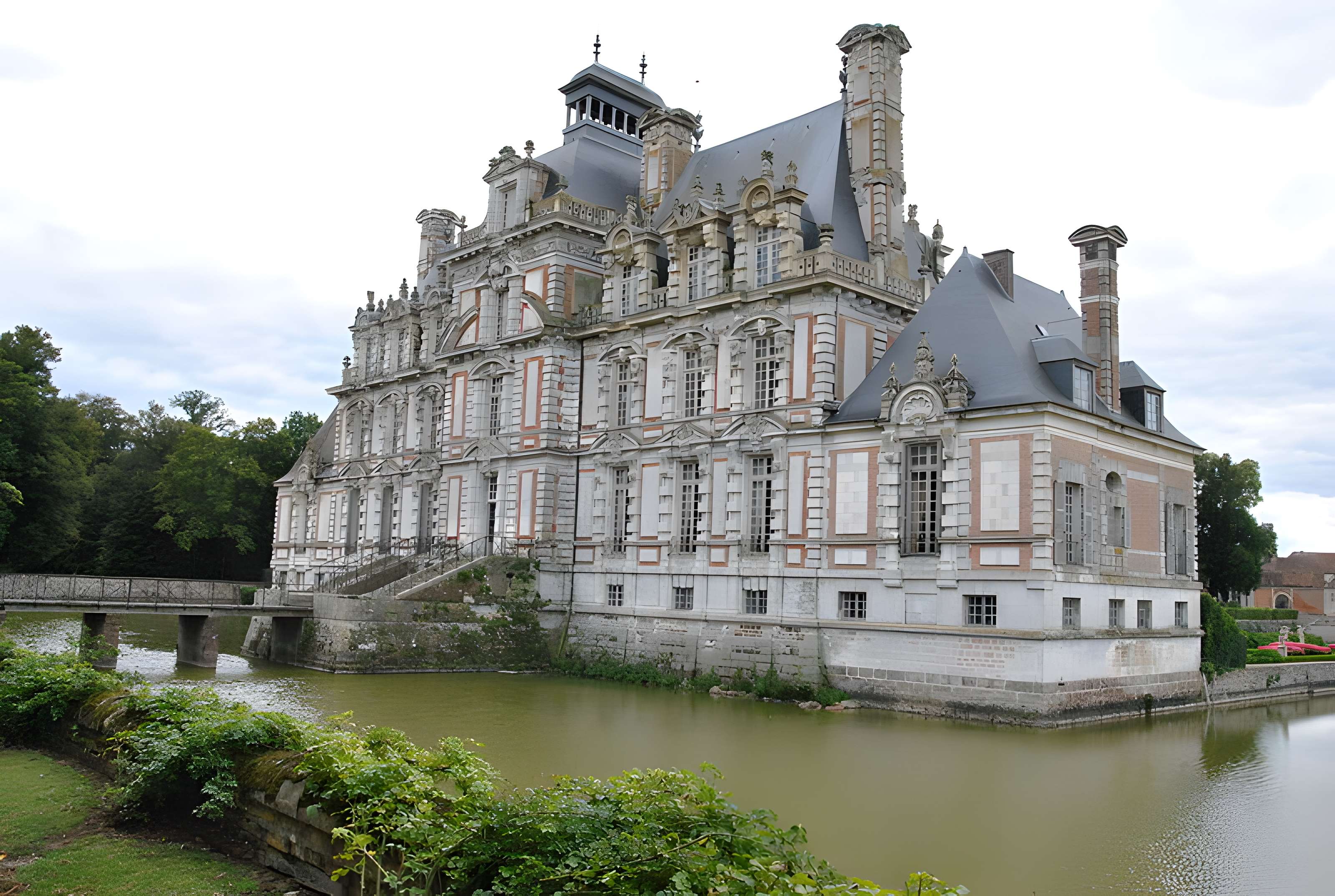 Château de Beaumesnil