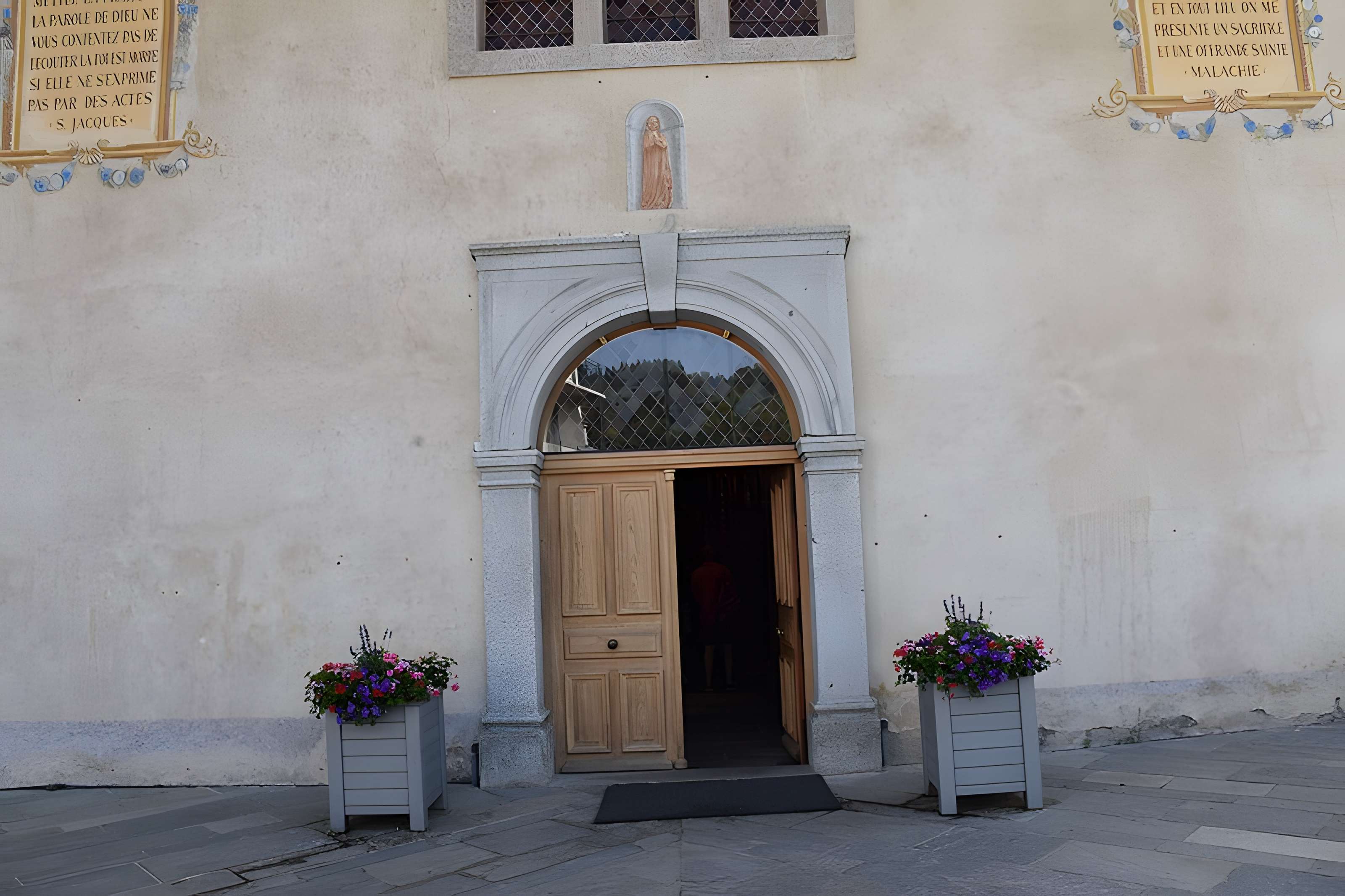 Église Saint-Nicolas de Combloux