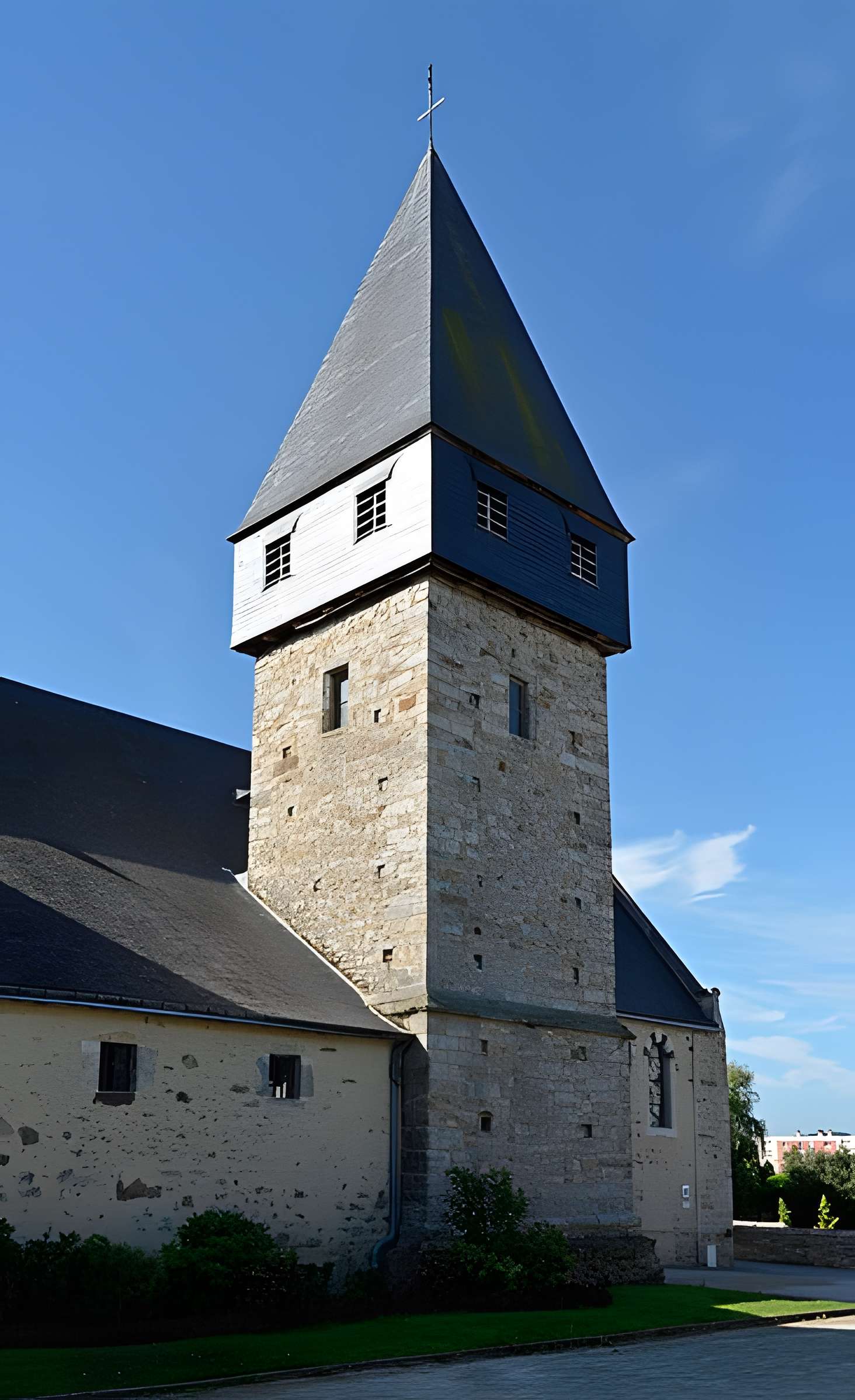 Église Saint-Nicolas de Coulaines
