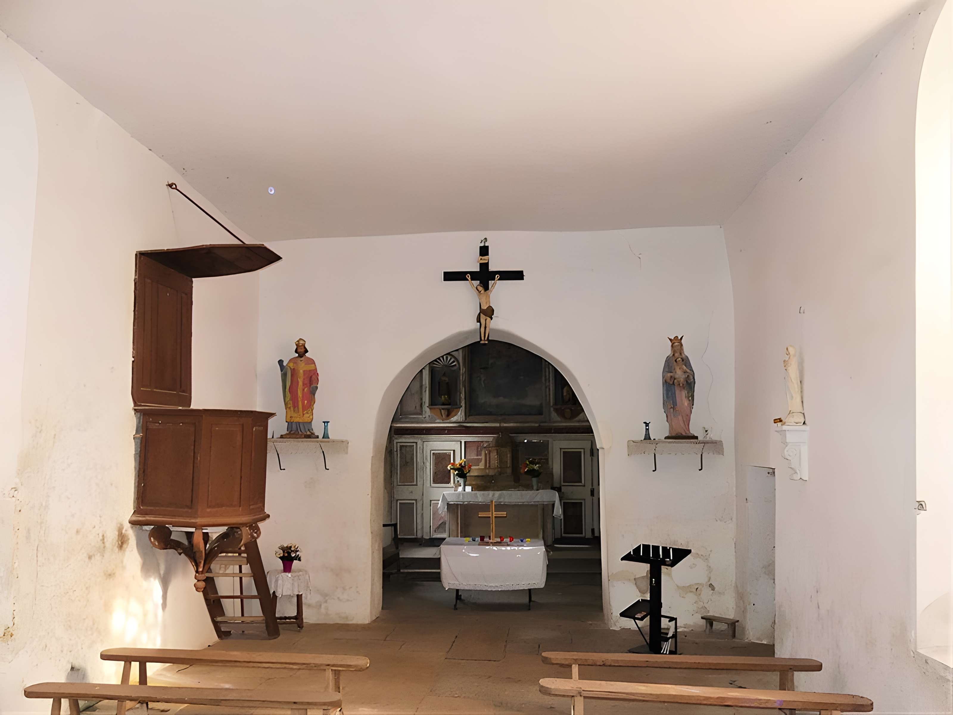 Église Saint-Nicolas de Gouzon