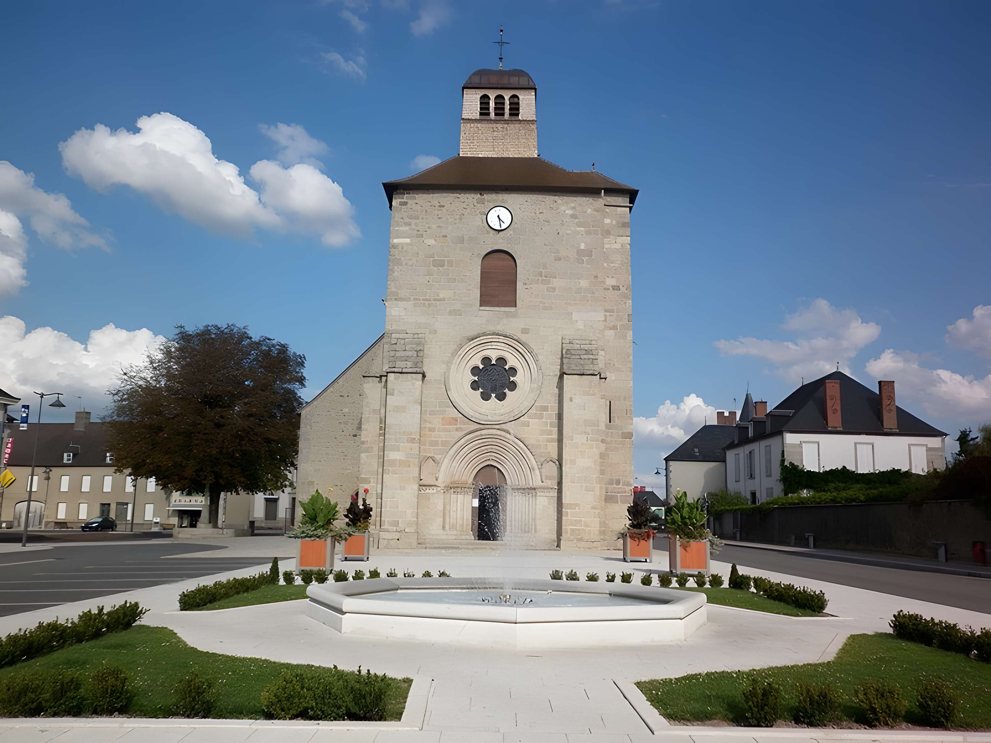 Église Saint-Nicolas de Gouzon