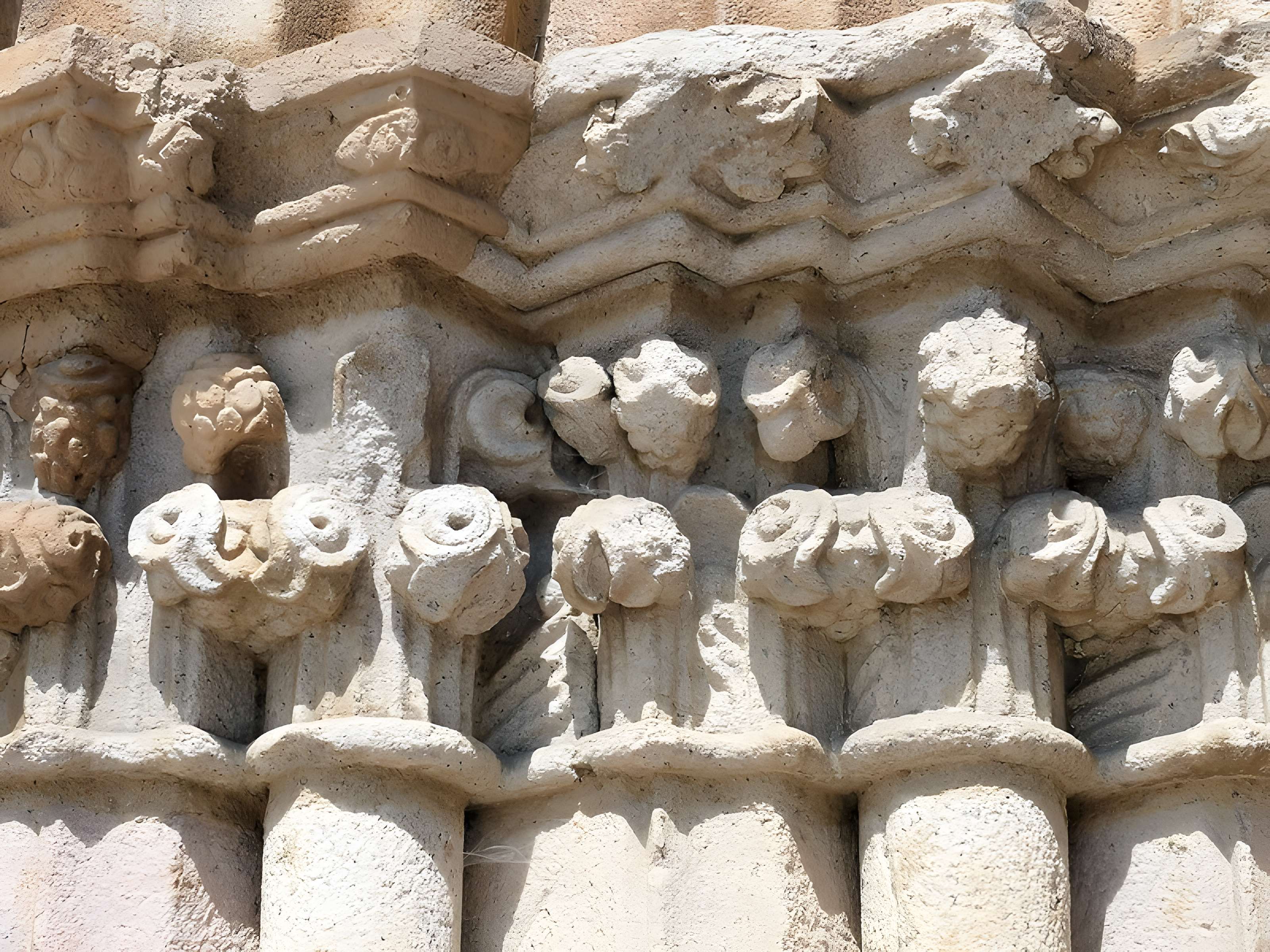 Église Saint-Nicolas de Gouzon