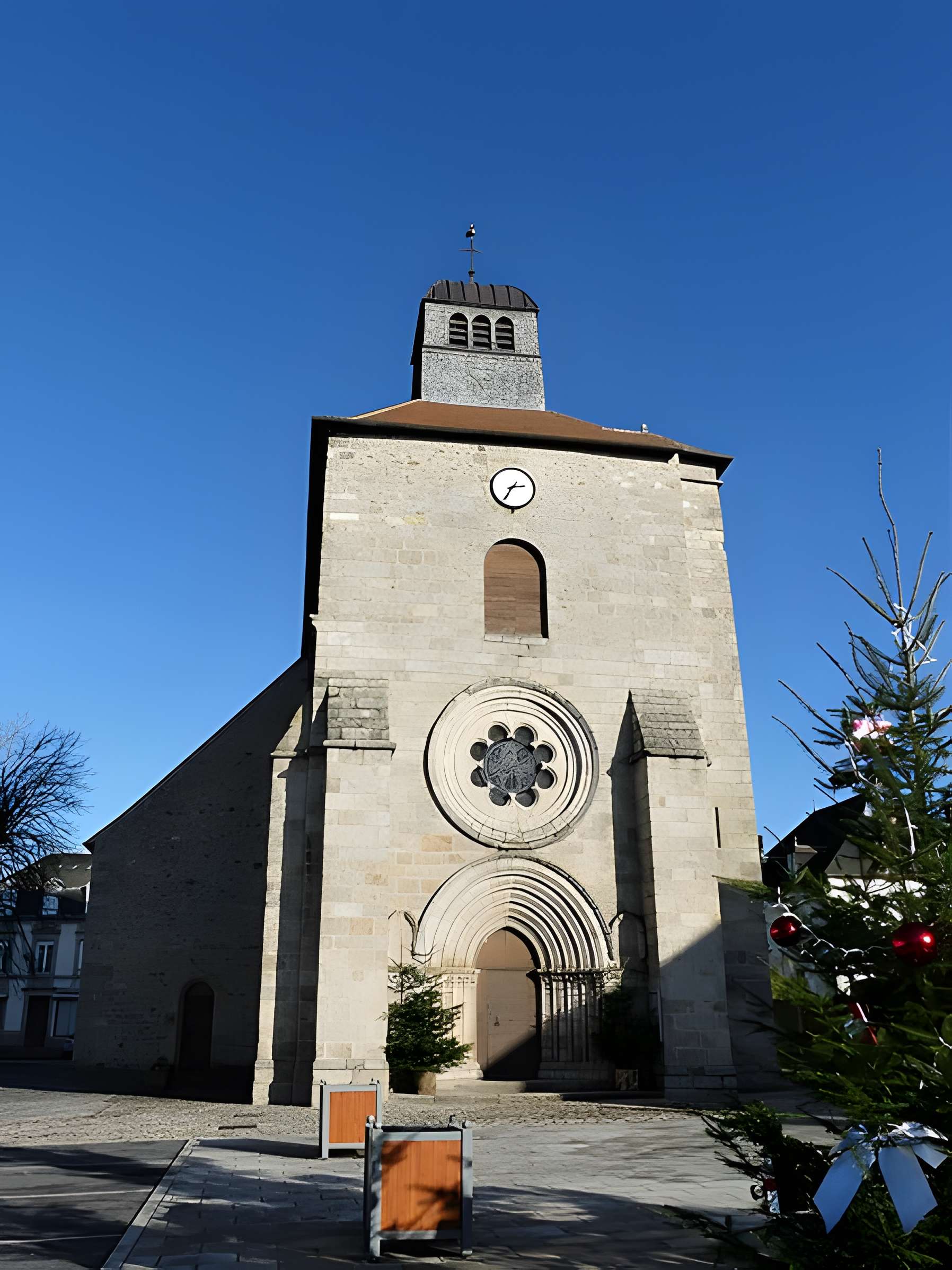 Église Saint-Nicolas de Gouzon