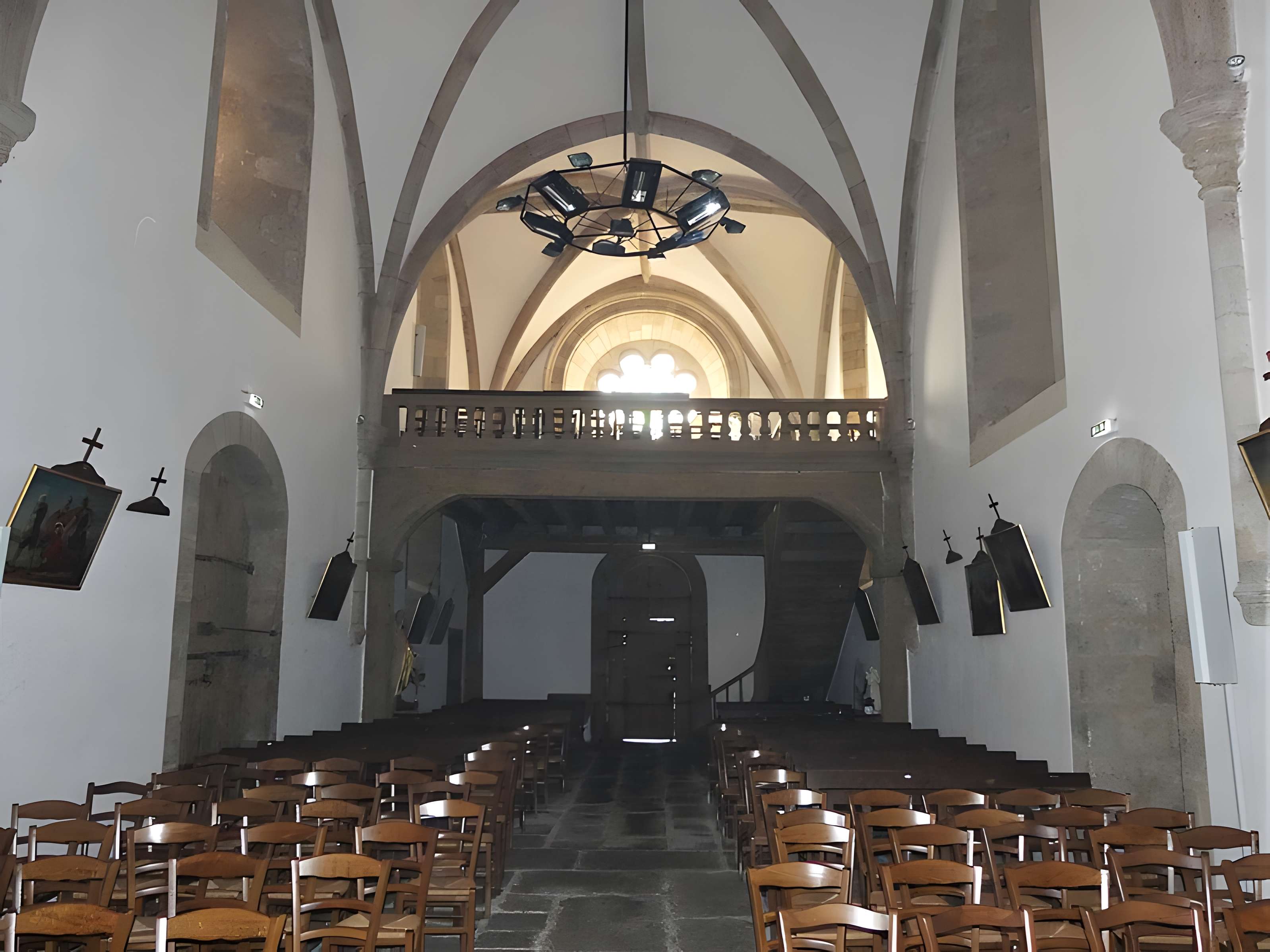 Église Saint-Nicolas de Gouzon