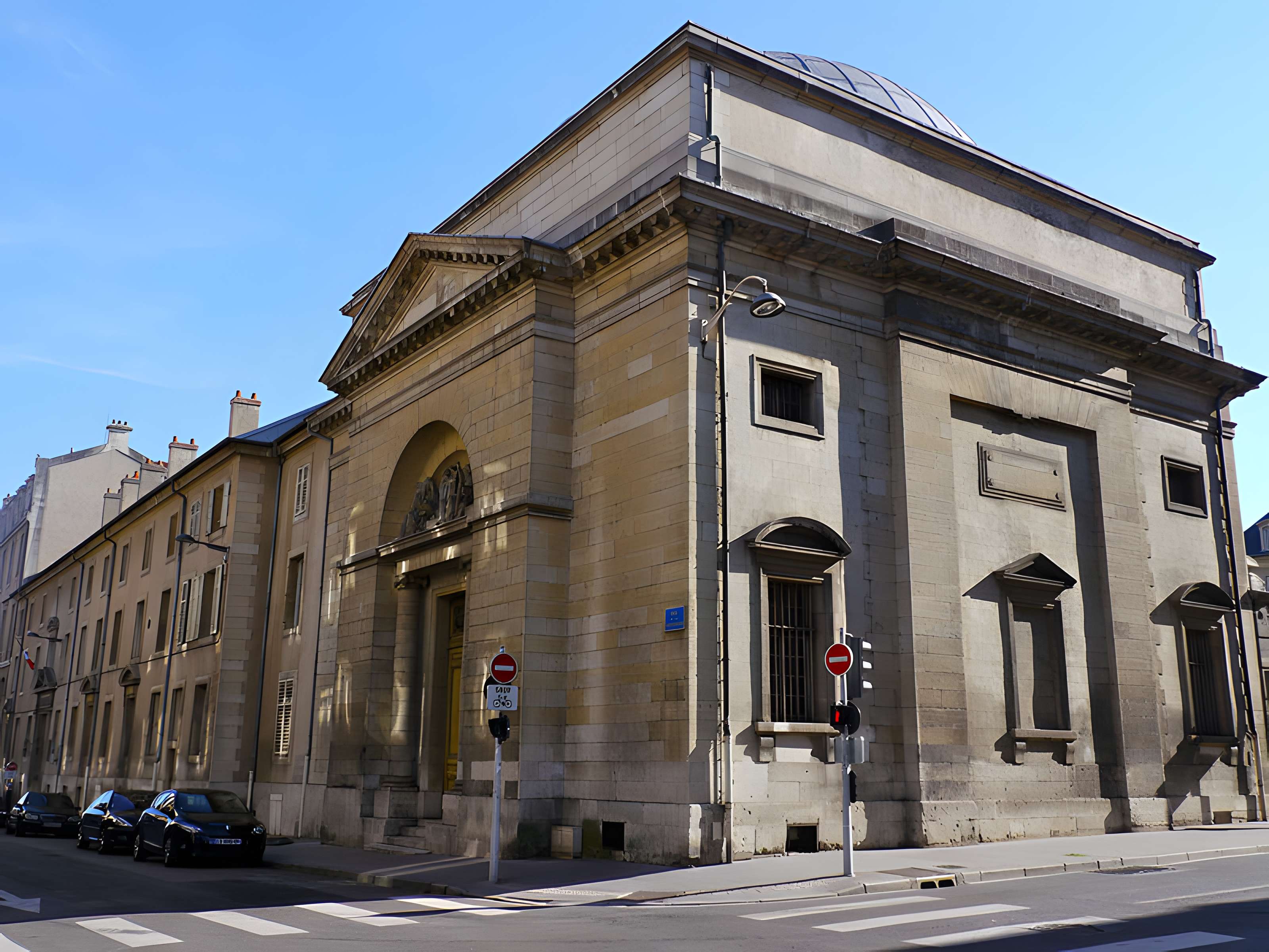 Lycée Henri-Poincaré