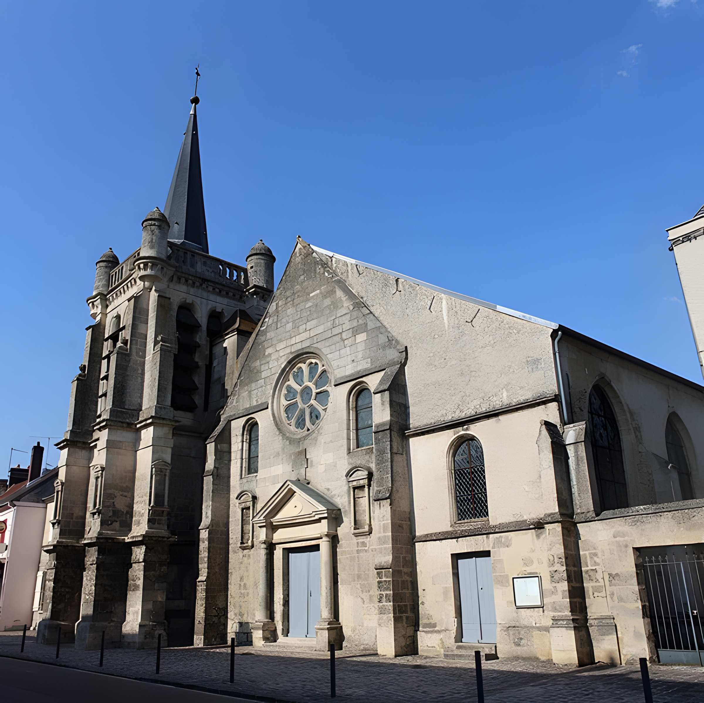 Église Saint-Nicolas de La Ferté-Milon
