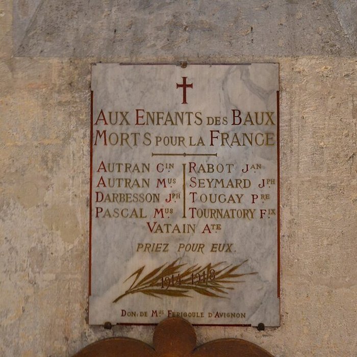 Photo de Bas-relief sculpté à la mémoire des soldats du 363e Régiment dInfanterie