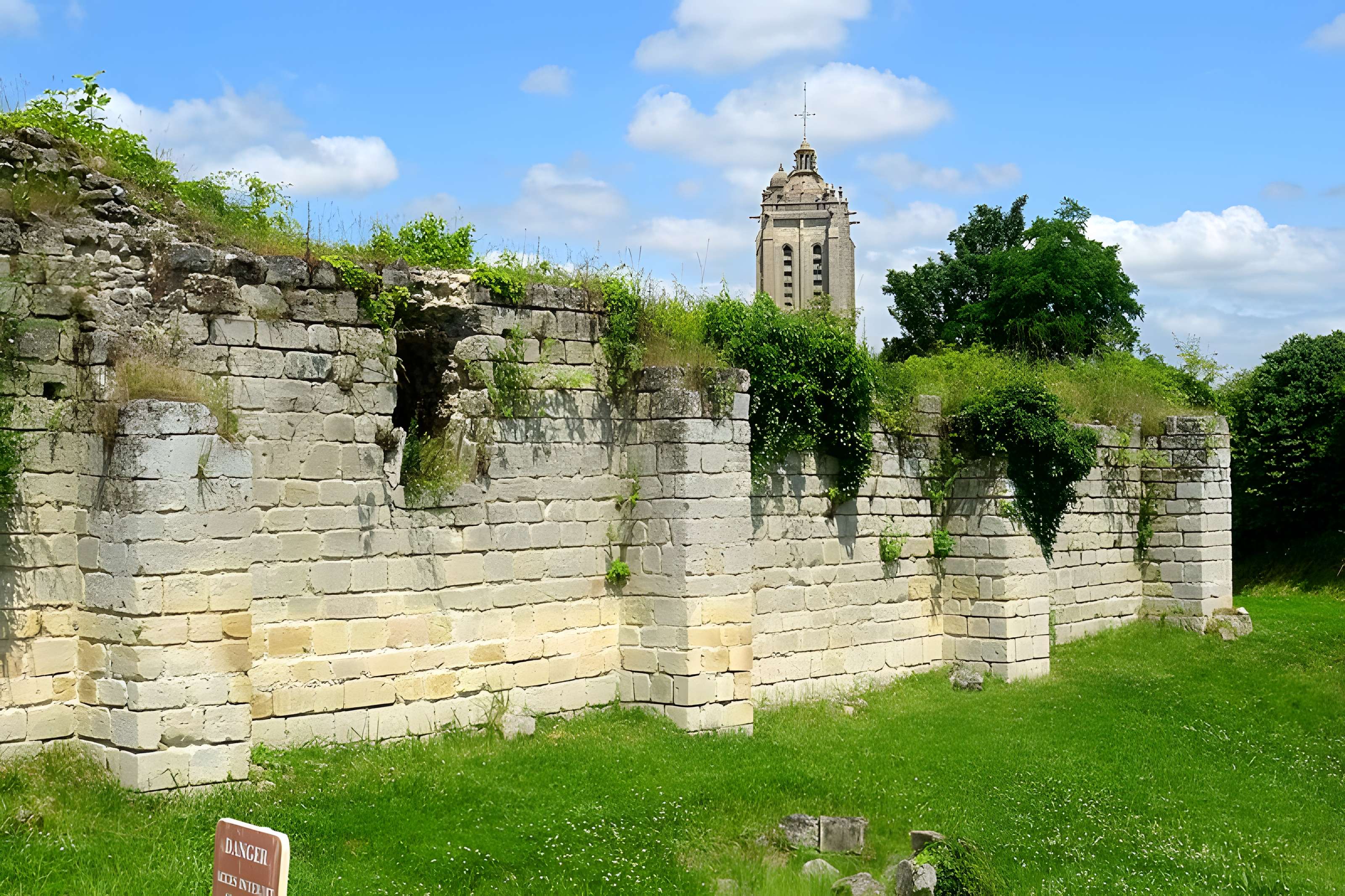 Château de Beaumont-sur-Oise