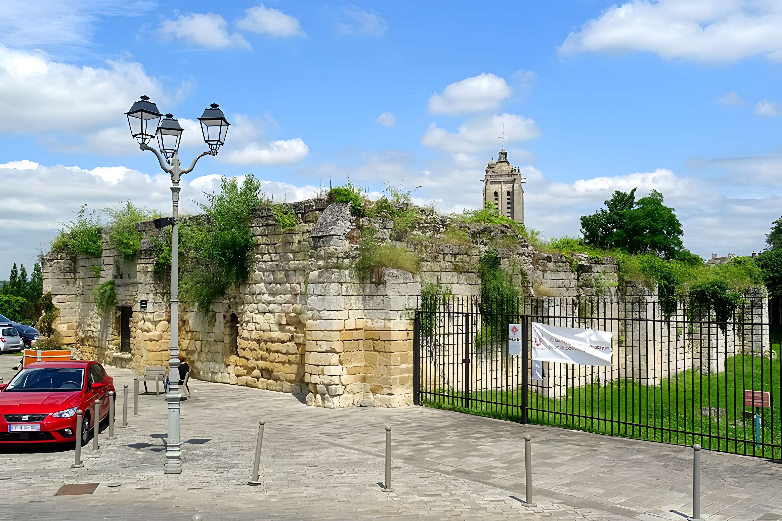 Château de Beaumont-sur-Oise