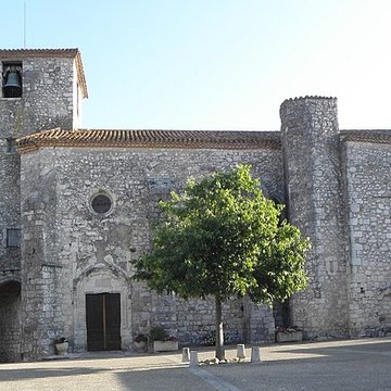 Église Saint-Nicolas de Pujols