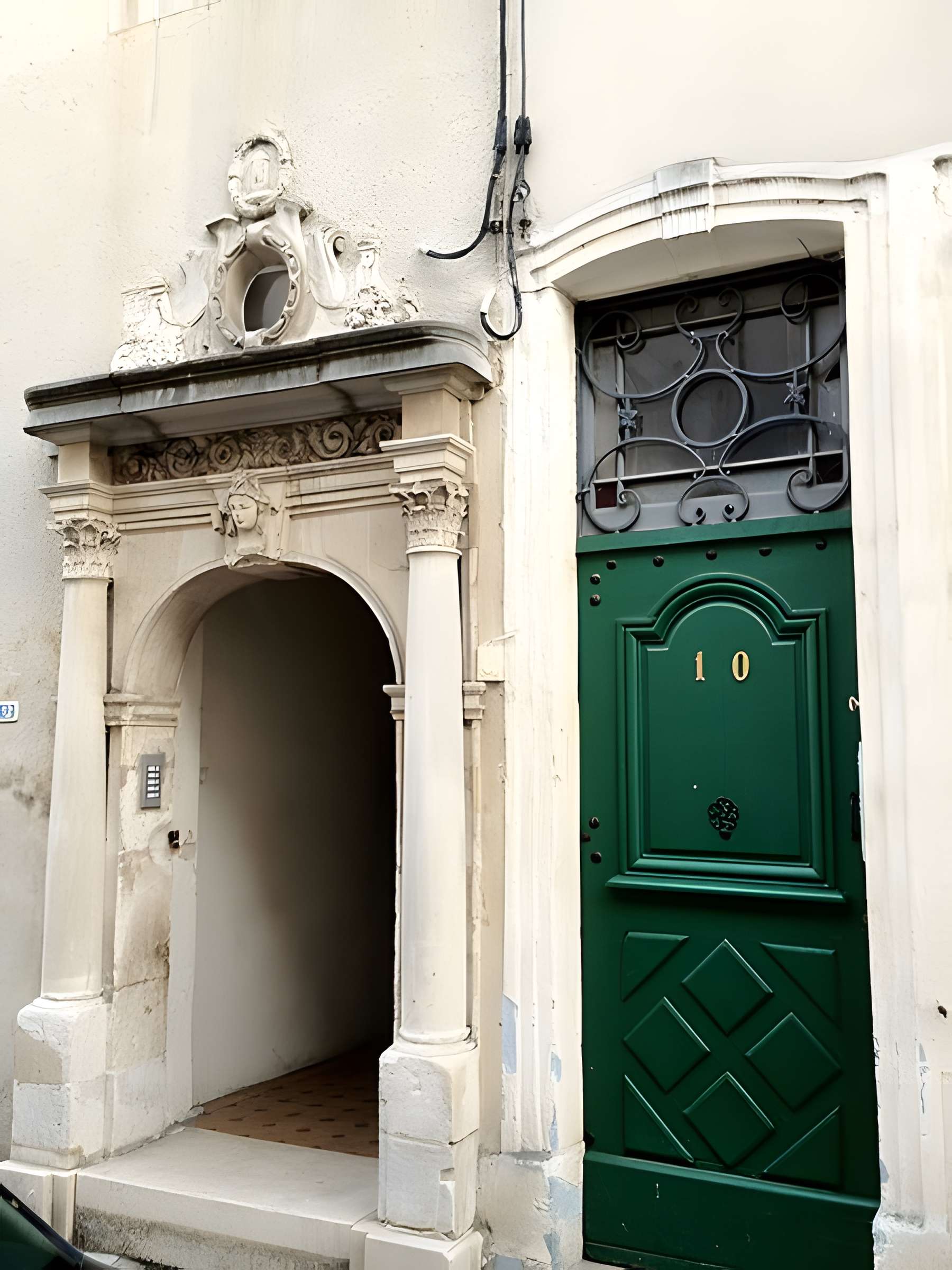 Immeuble, ancien couvent des soeurs de Notre-Dame