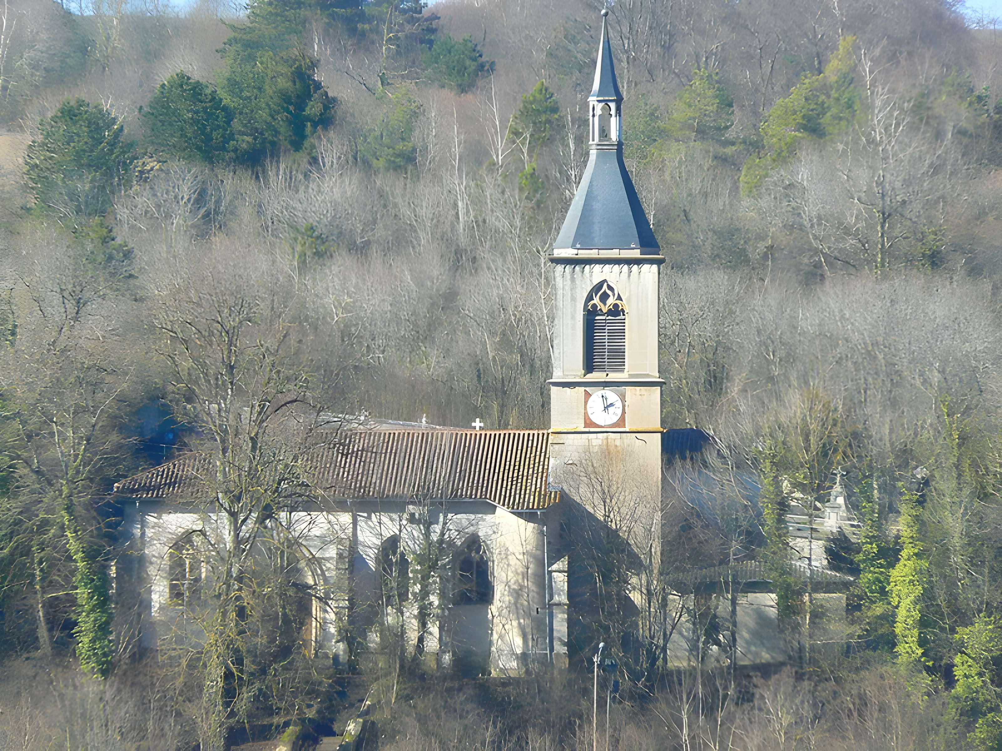 Eglise Saint-Pierre et Saint-Paul de Creue