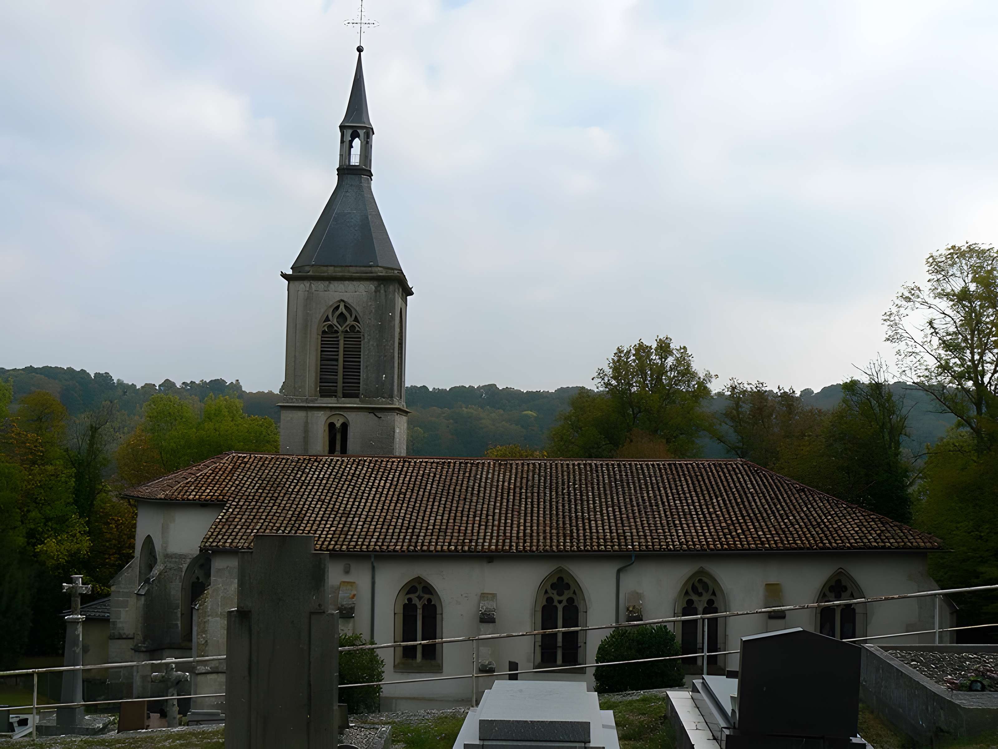 Eglise Saint-Pierre et Saint-Paul de Creue