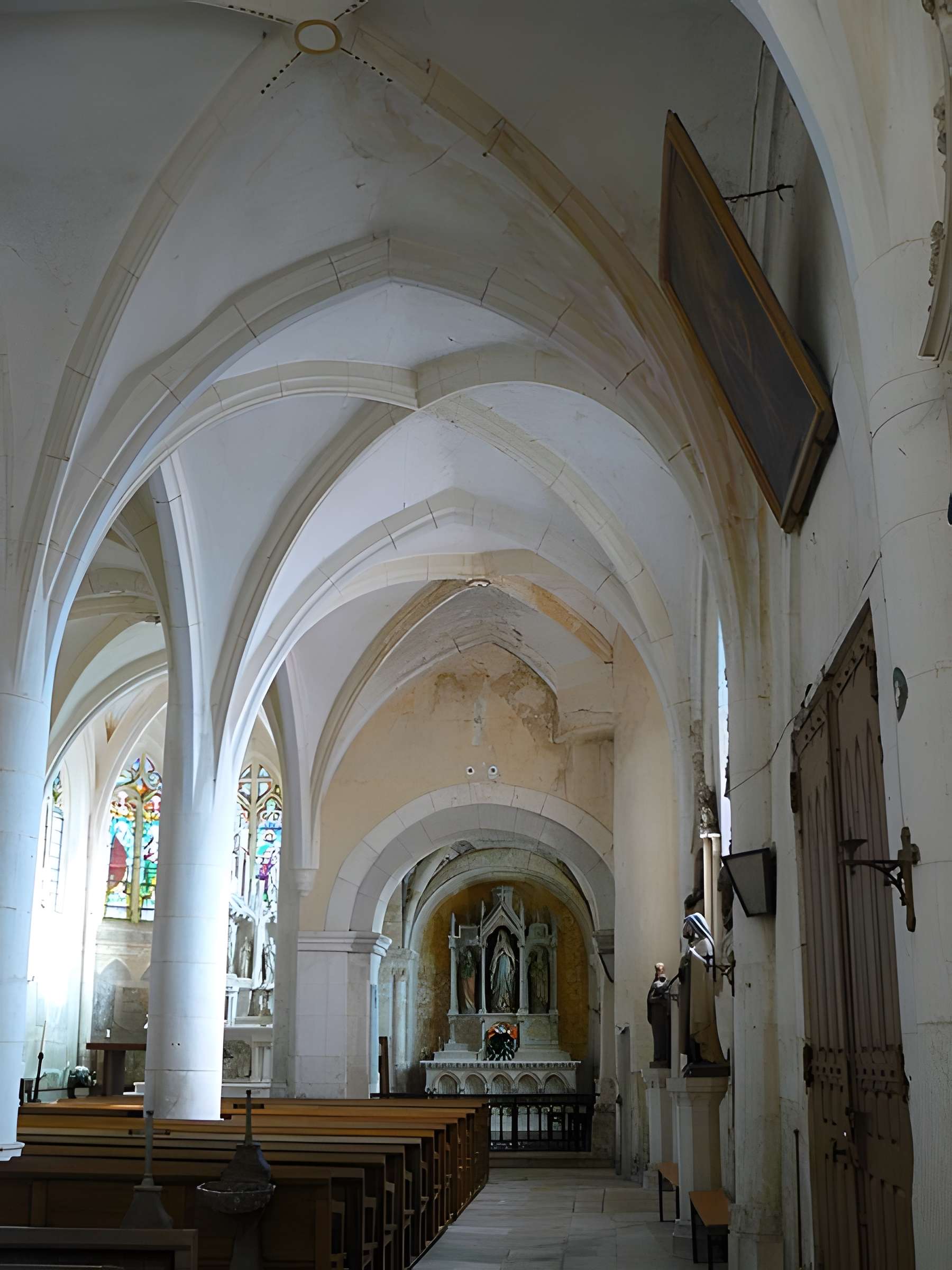 Eglise Saint-Pierre et Saint-Paul de Creue