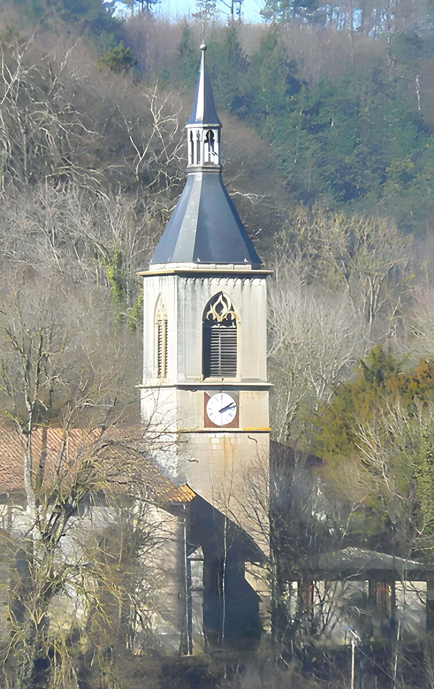 Eglise Saint-Pierre et Saint-Paul de Creue