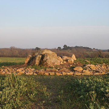 Dolmen de Kerhenry