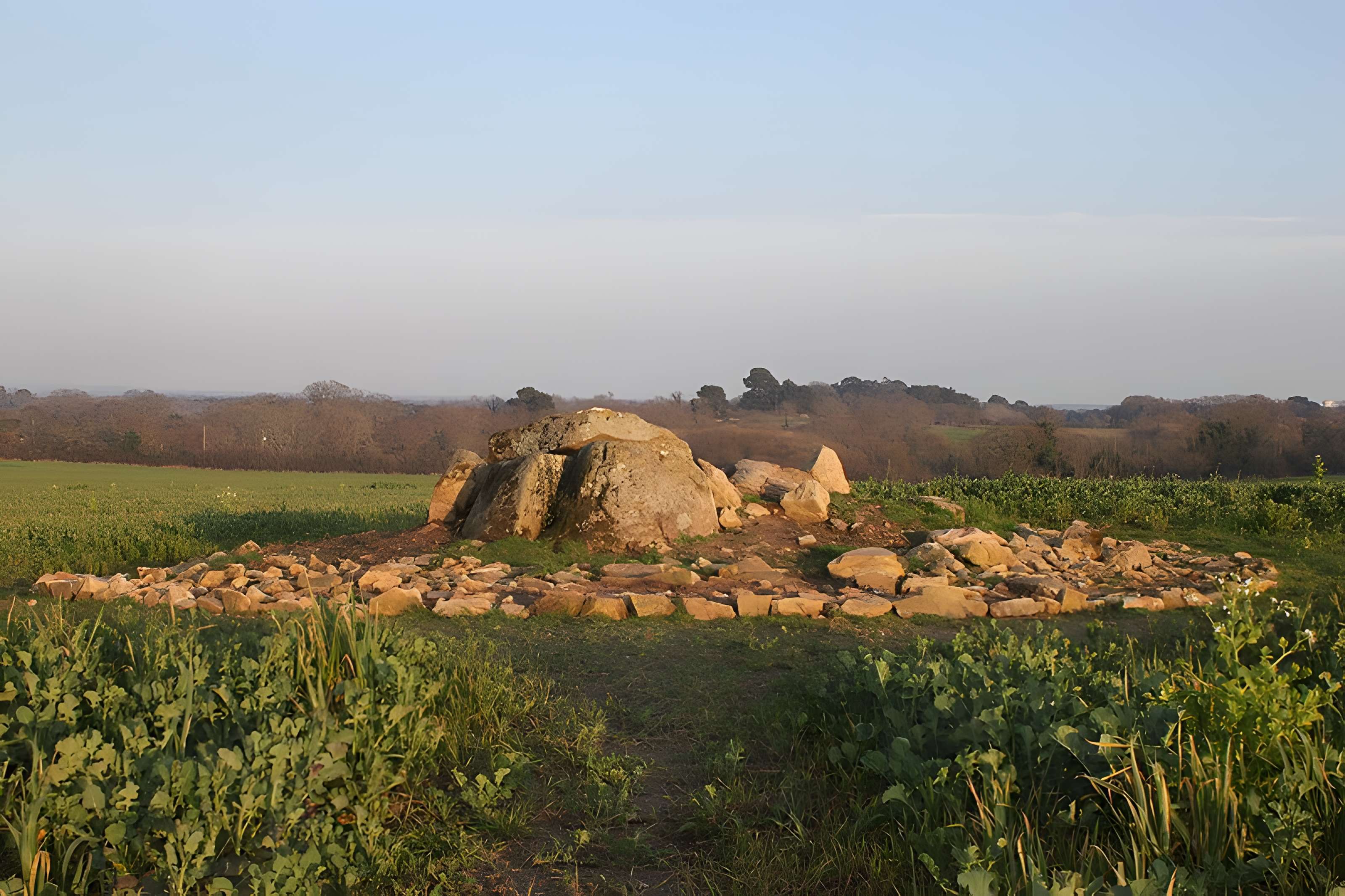 Dolmen de Kerhenry