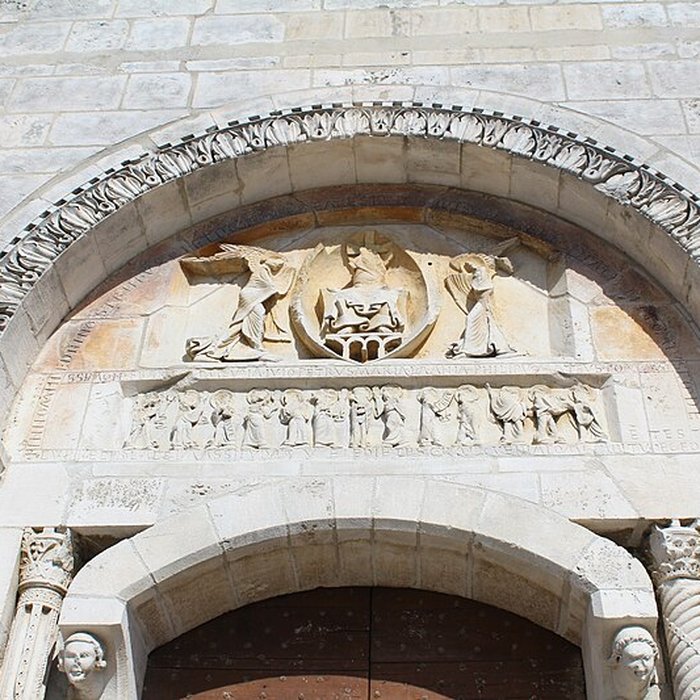 Photo de Église Saint-Paul de Saint-Paul-de-Varax