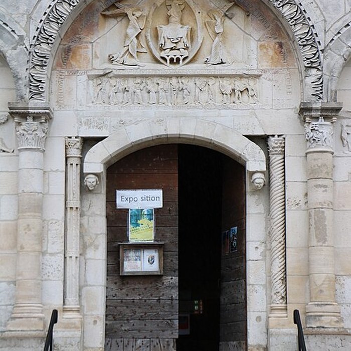 Photo de Église Saint-Paul de Saint-Paul-de-Varax