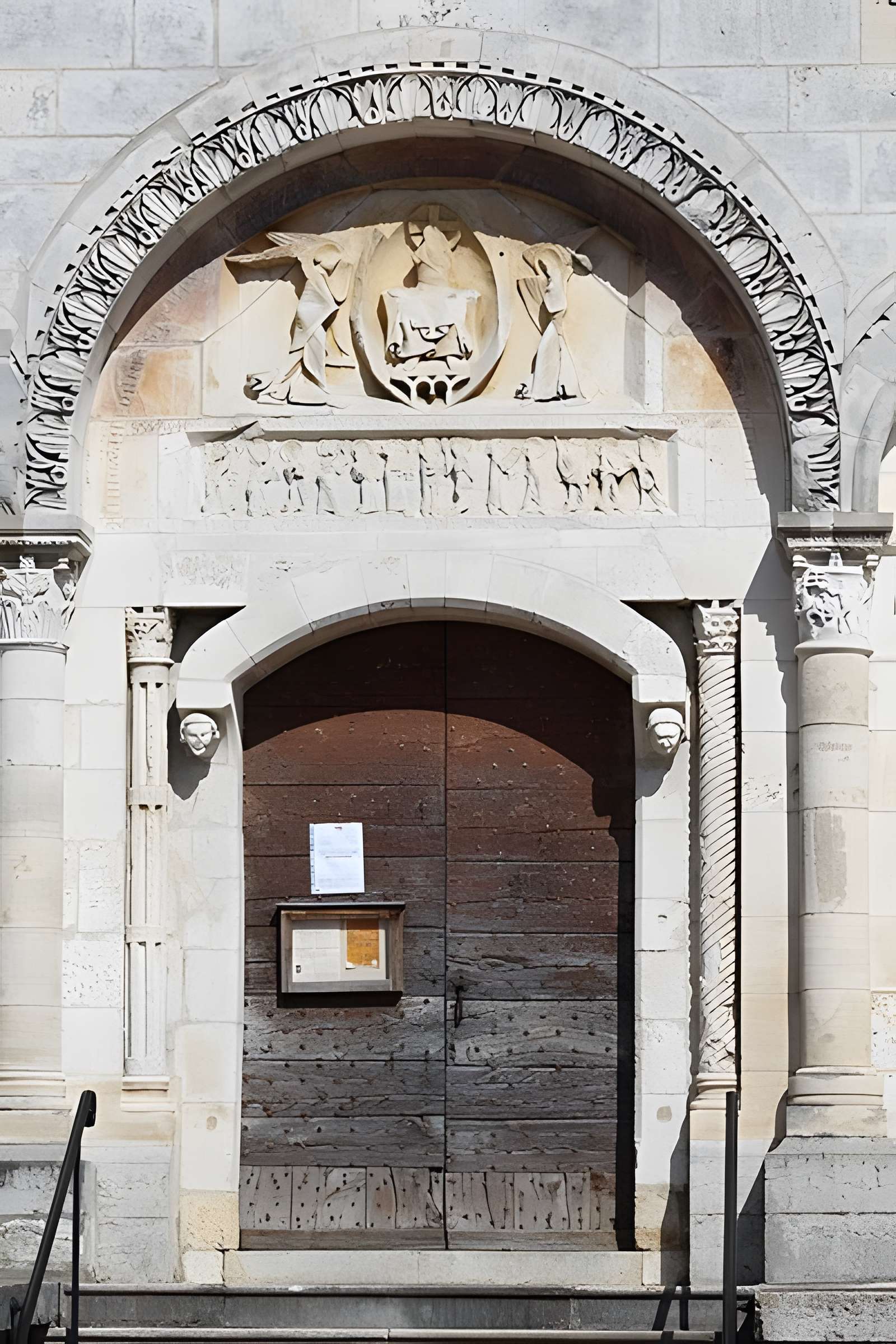 Église Saint-Paul de Saint-Paul-de-Varax