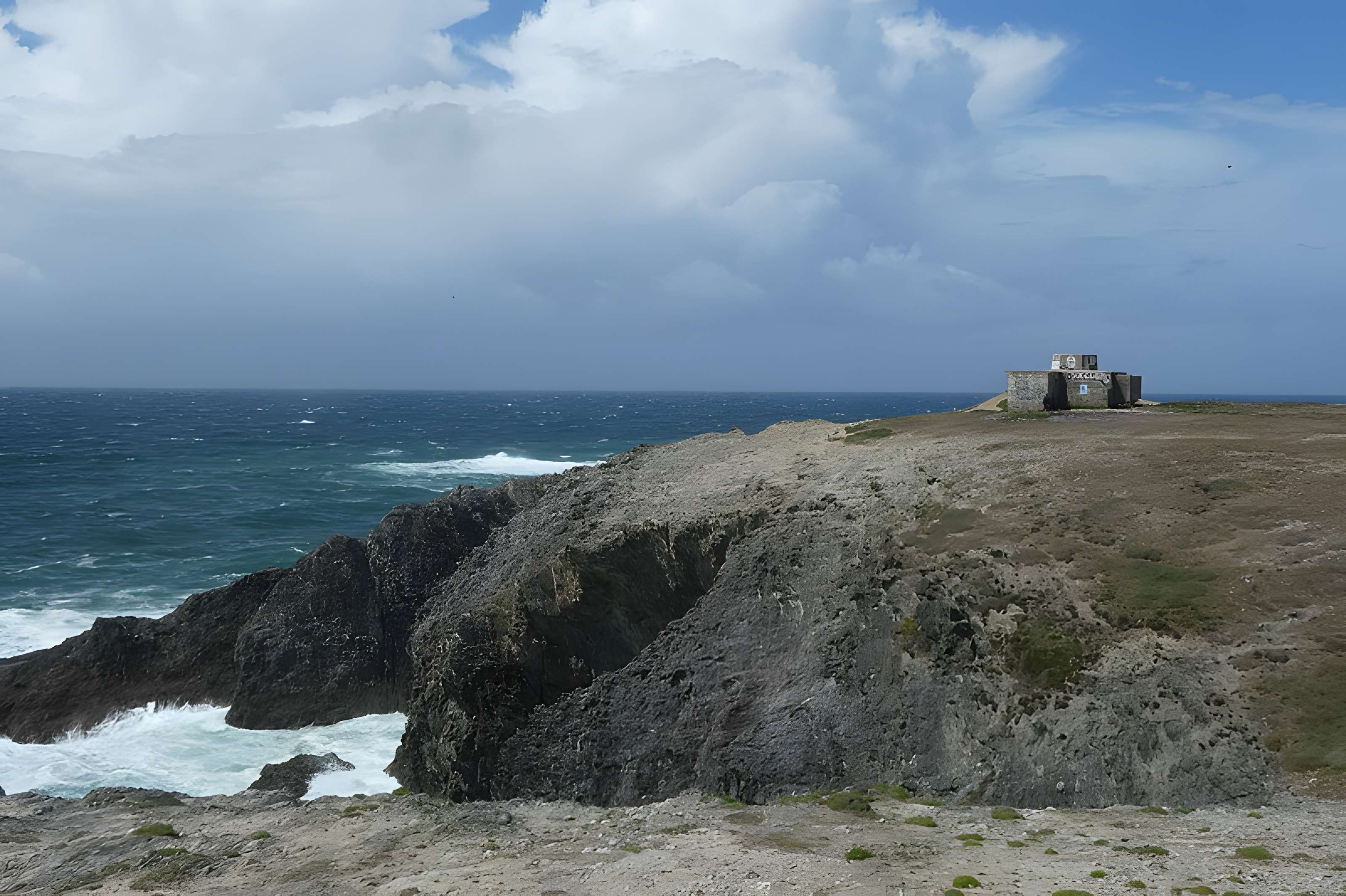 Ancienne station radar de Port-Coton