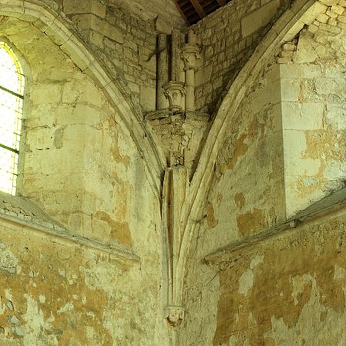 Photo de Église Saint-Phal de Gy-lÉvêque