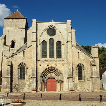 Église Saint-Phal de Gy-lÉvêque
