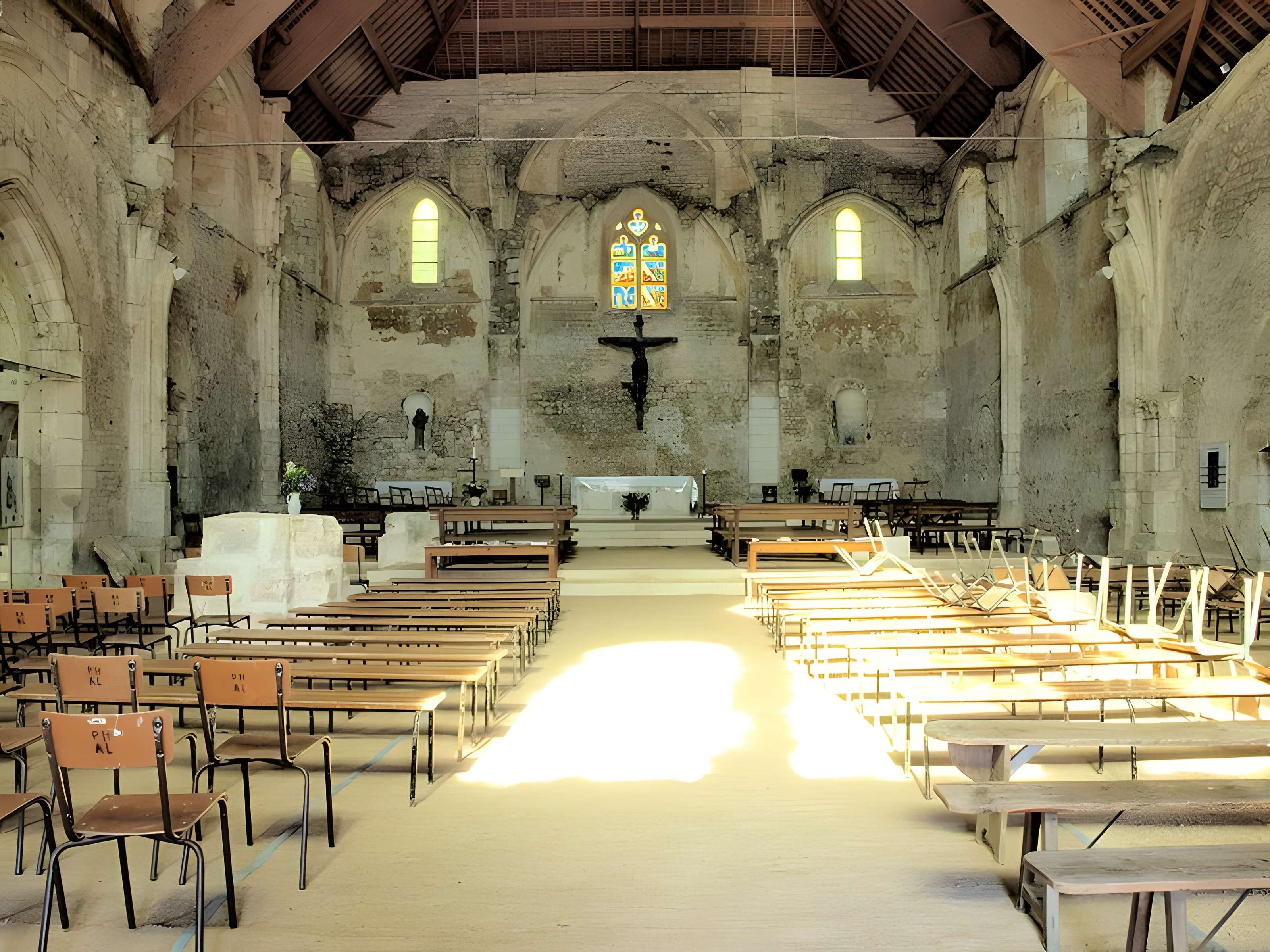 Église Saint-Phal de Gy-l'Évêque