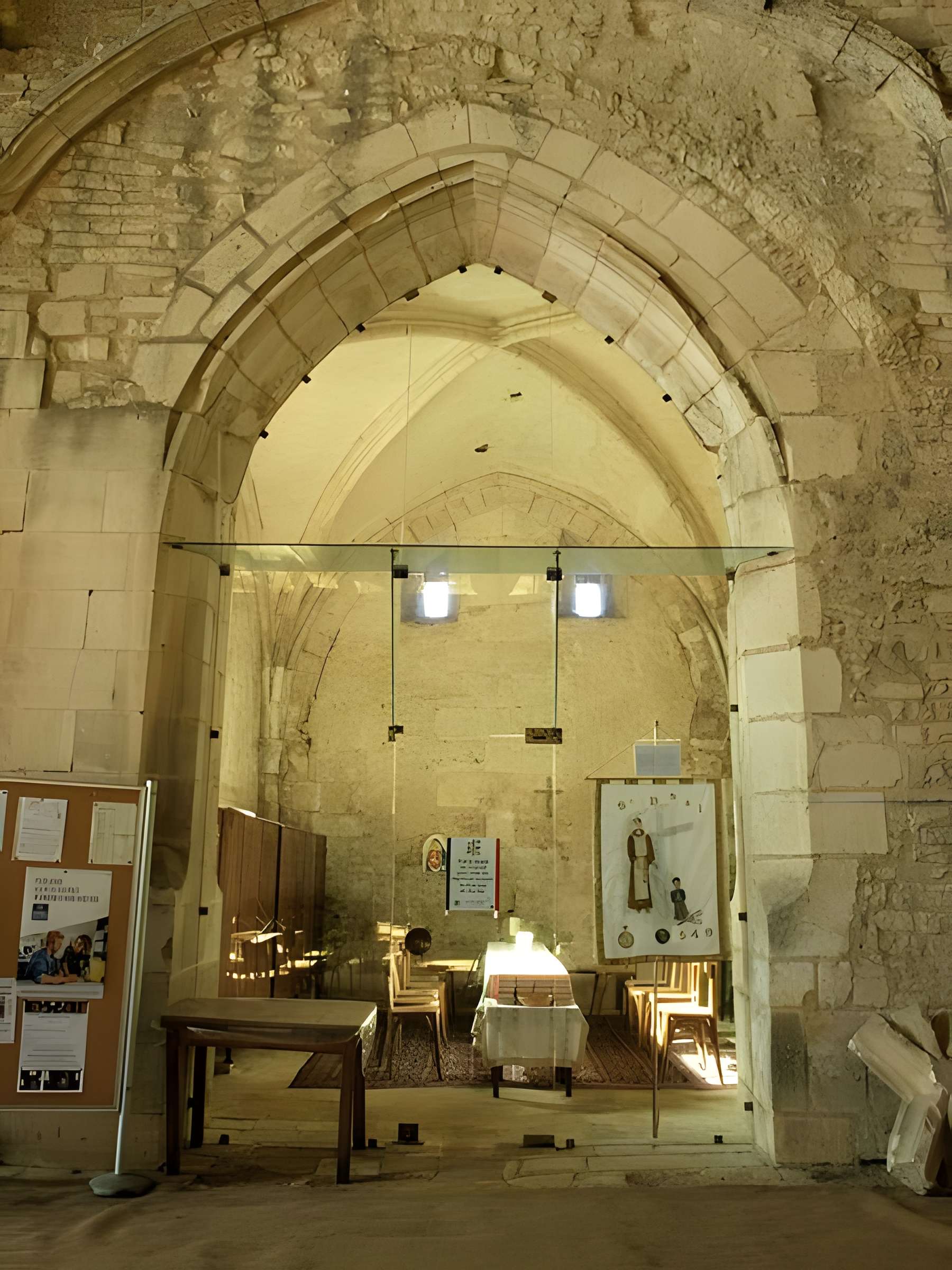 Église Saint-Phal de Gy-l'Évêque