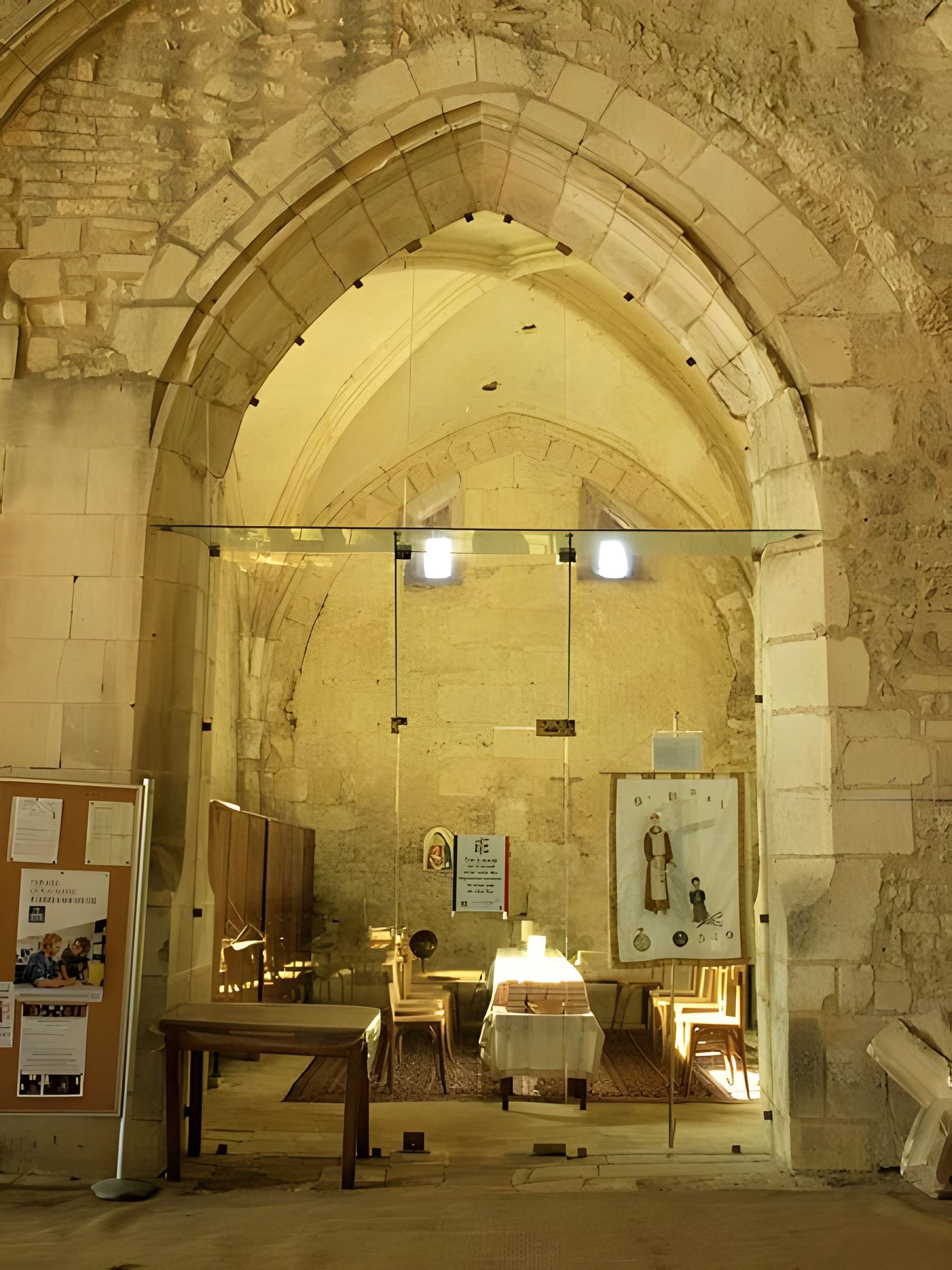 Église Saint-Phal de Gy-l'Évêque