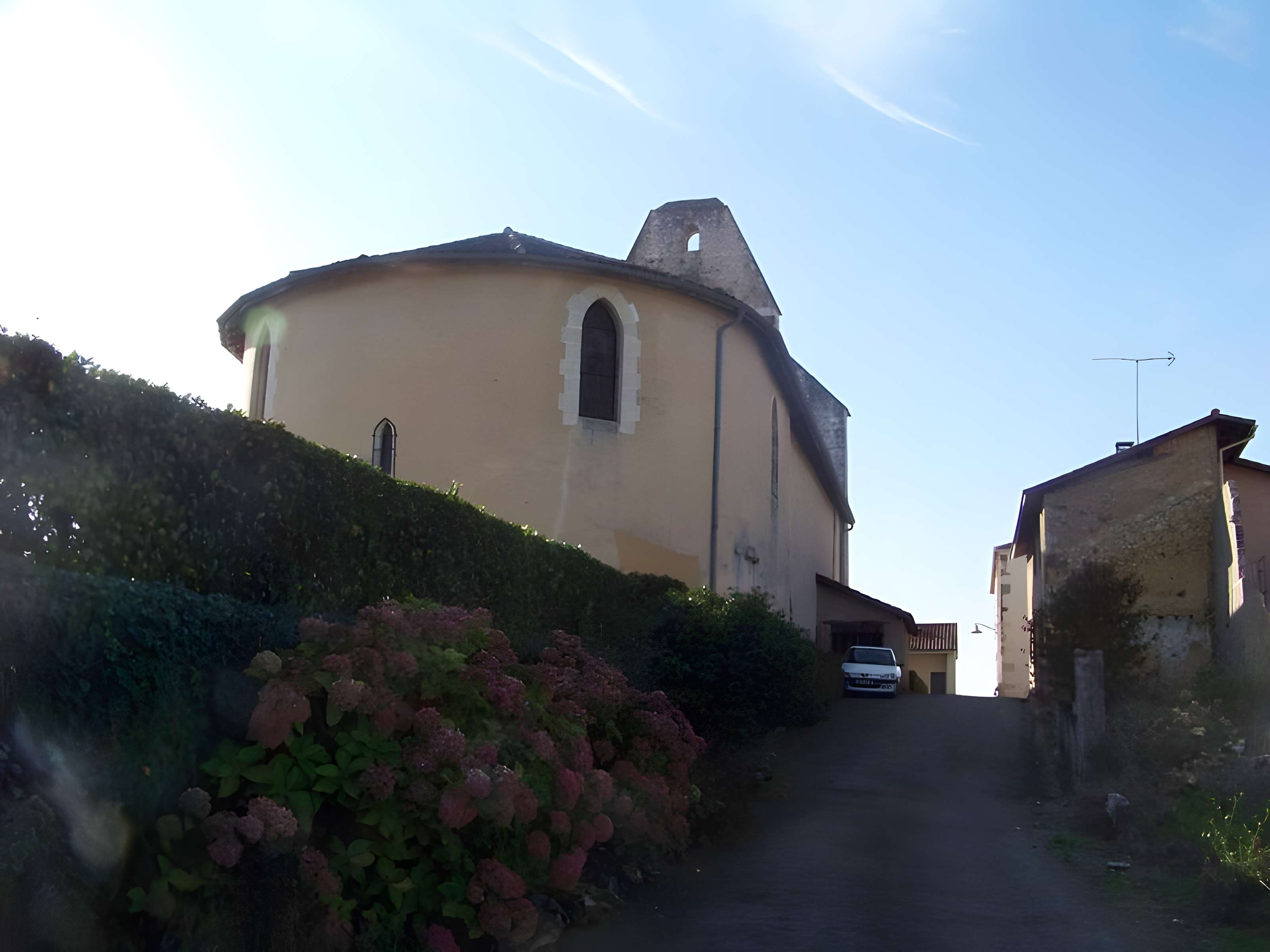 Église Saint-Philippe-et-Saint-Jacques de Buanes