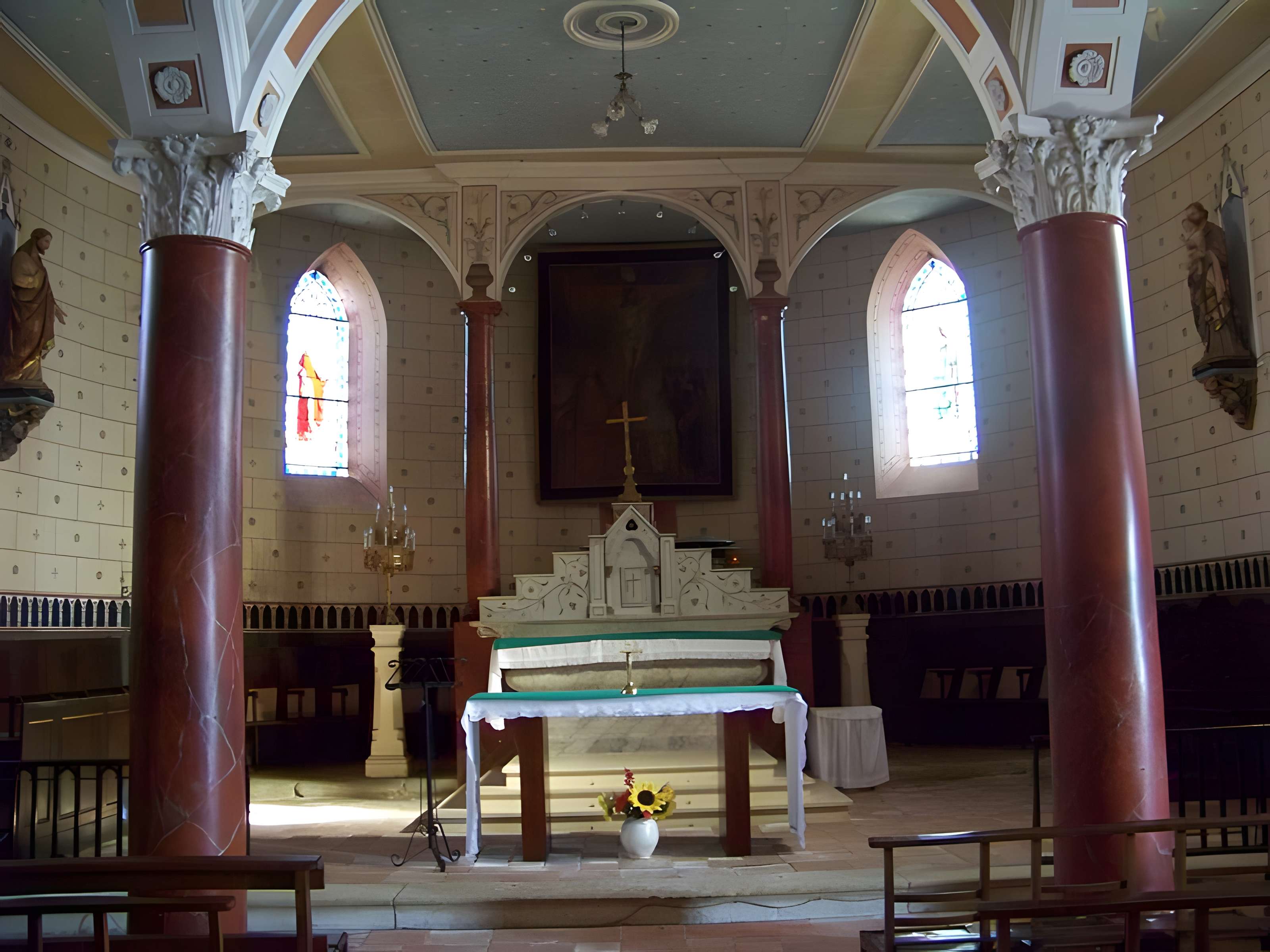 Église Saint-Philippe-et-Saint-Jacques de Buanes
