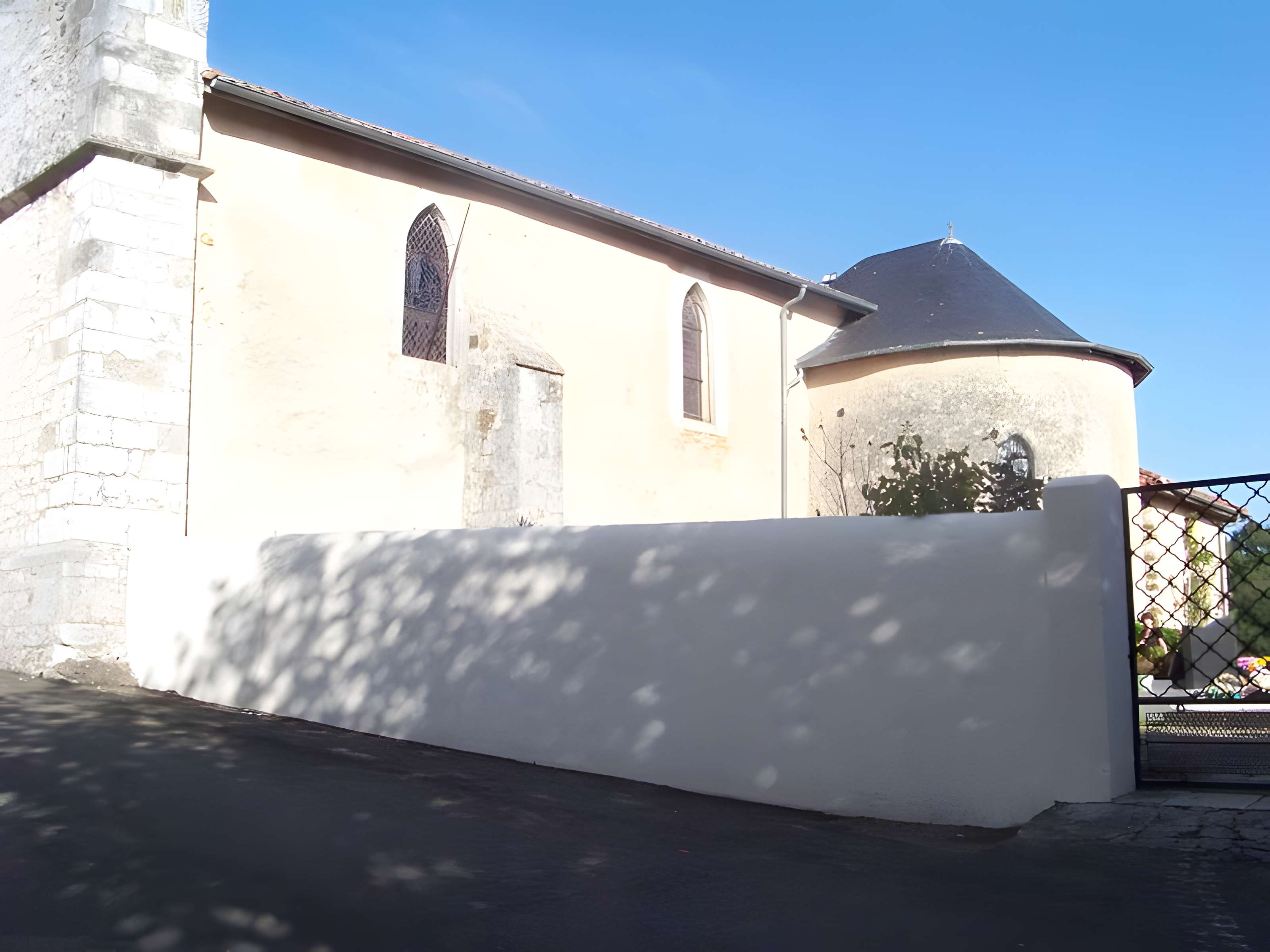 Église Saint-Philippe-et-Saint-Jacques de Buanes