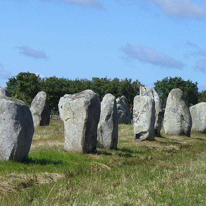 Photo de Six menhirs de lenceinte du Ménec