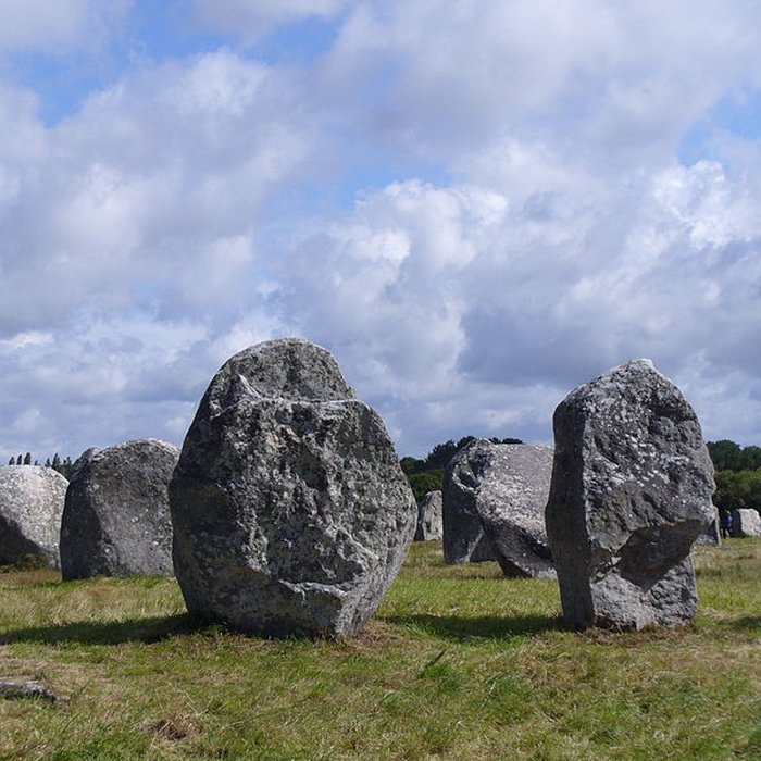 Photo de Six menhirs de lenceinte du Ménec