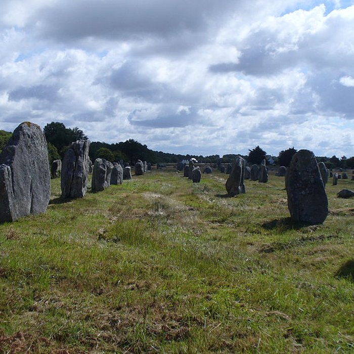 Photo de Six menhirs de lenceinte du Ménec