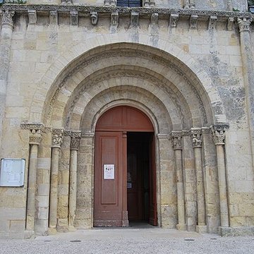 Église Saint-Pierre dAmbarès-et-Lagrave