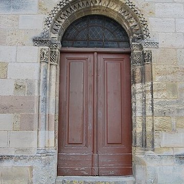 Église Saint-Pierre dAmbarès-et-Lagrave