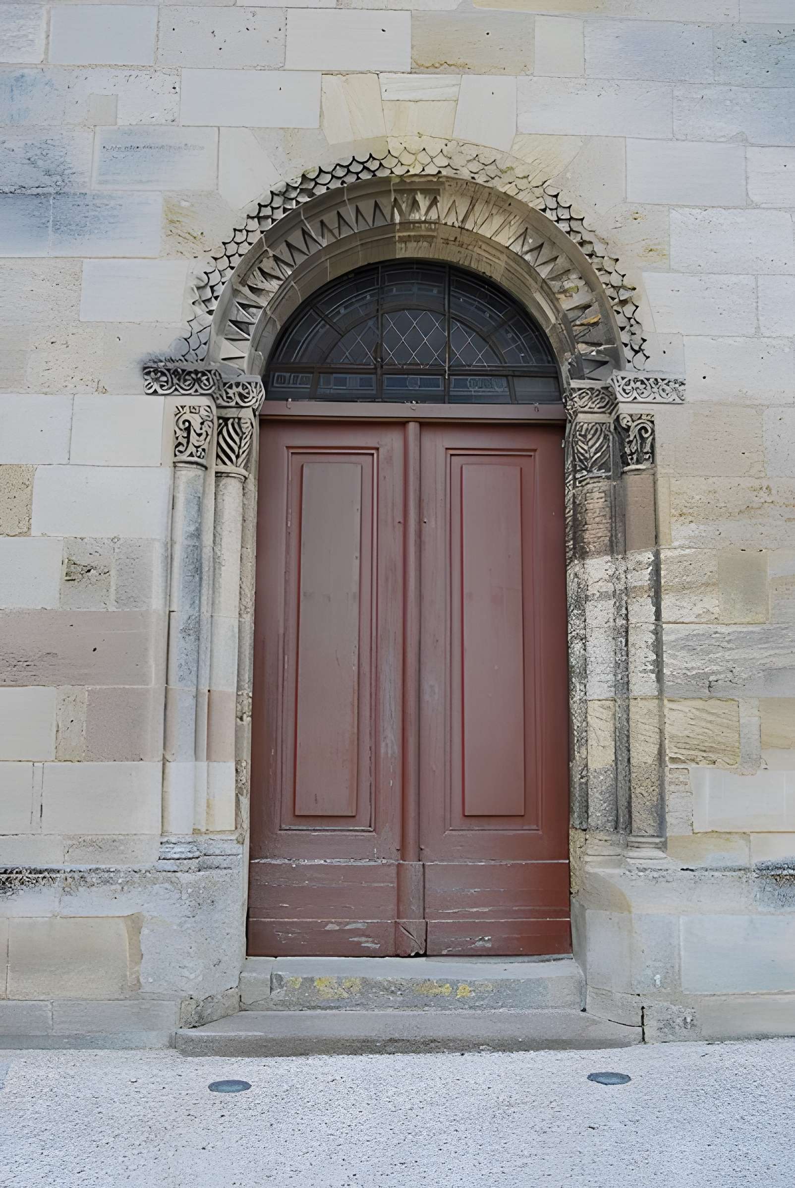 Église Saint-Pierre d'Ambarès-et-Lagrave